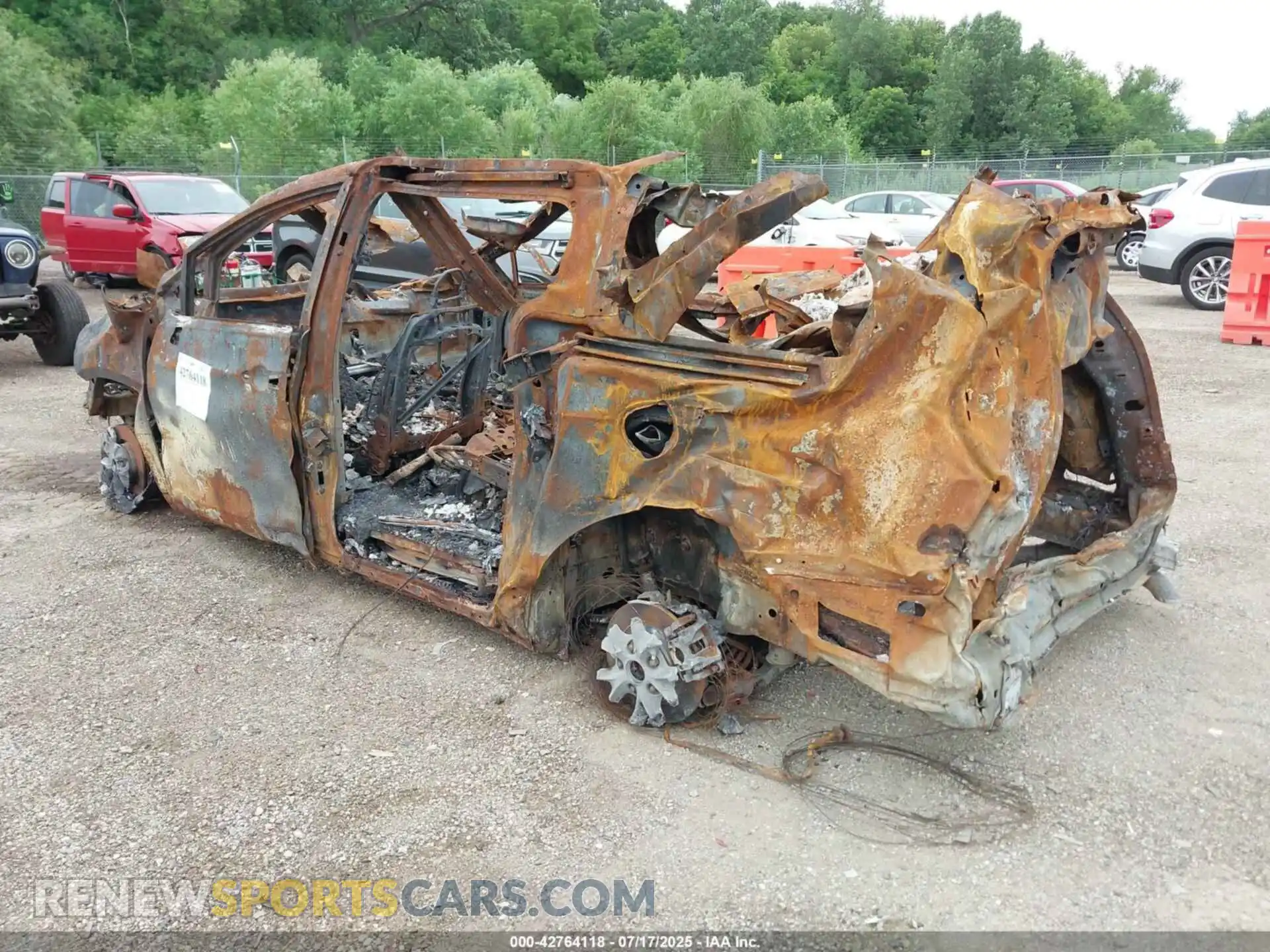 3 Photograph of a damaged car 2C4RC3BGXPR546234 CHRYSLER PACIFICA 2023
