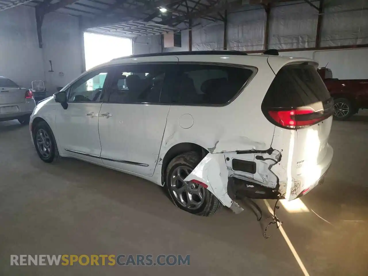 2 Photograph of a damaged car 2C4RC3GG0PR576447 CHRYSLER PACIFICA 2023