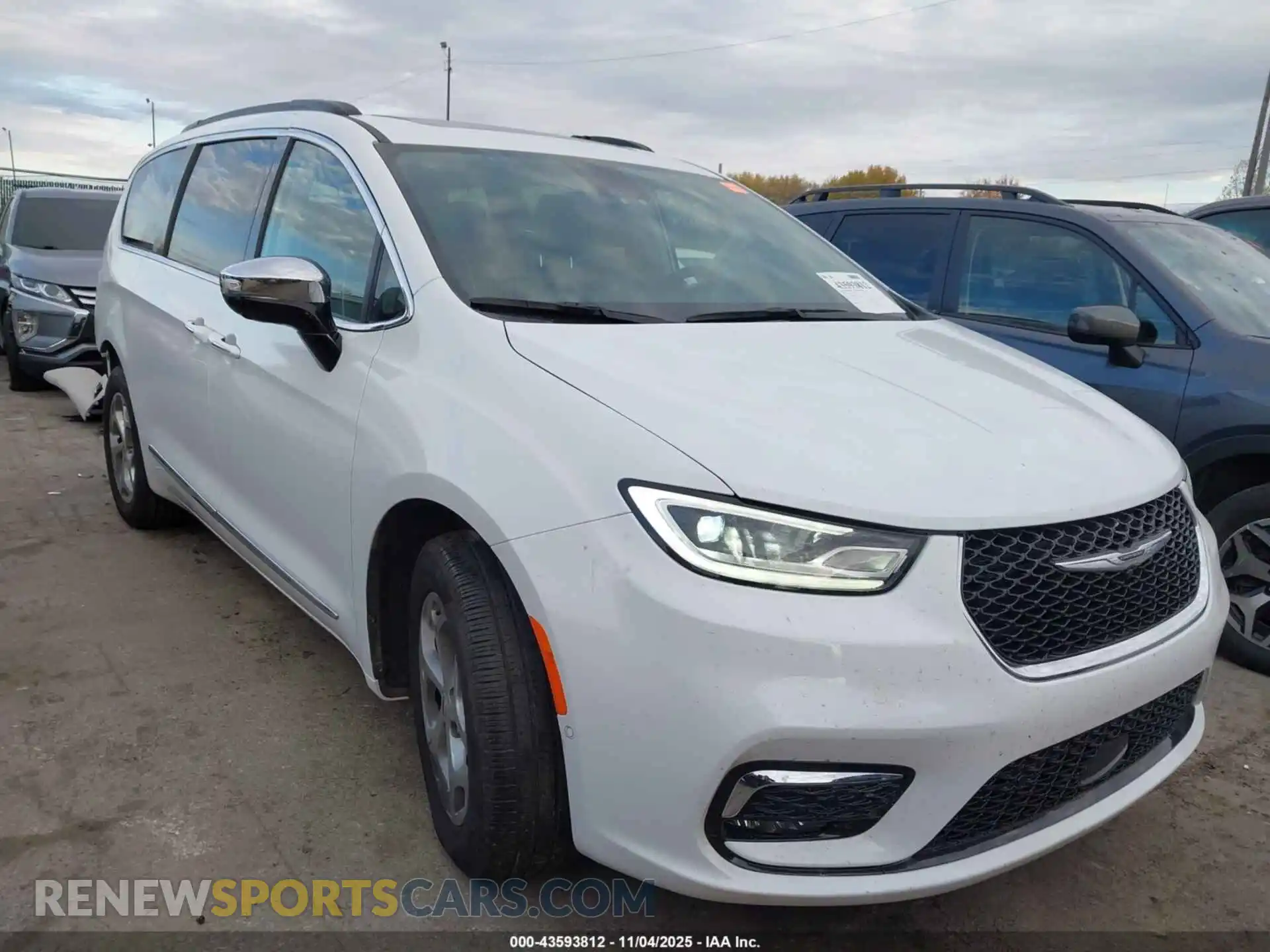 1 Photograph of a damaged car 2C4RC3GG0PR593541 CHRYSLER PACIFICA 2023