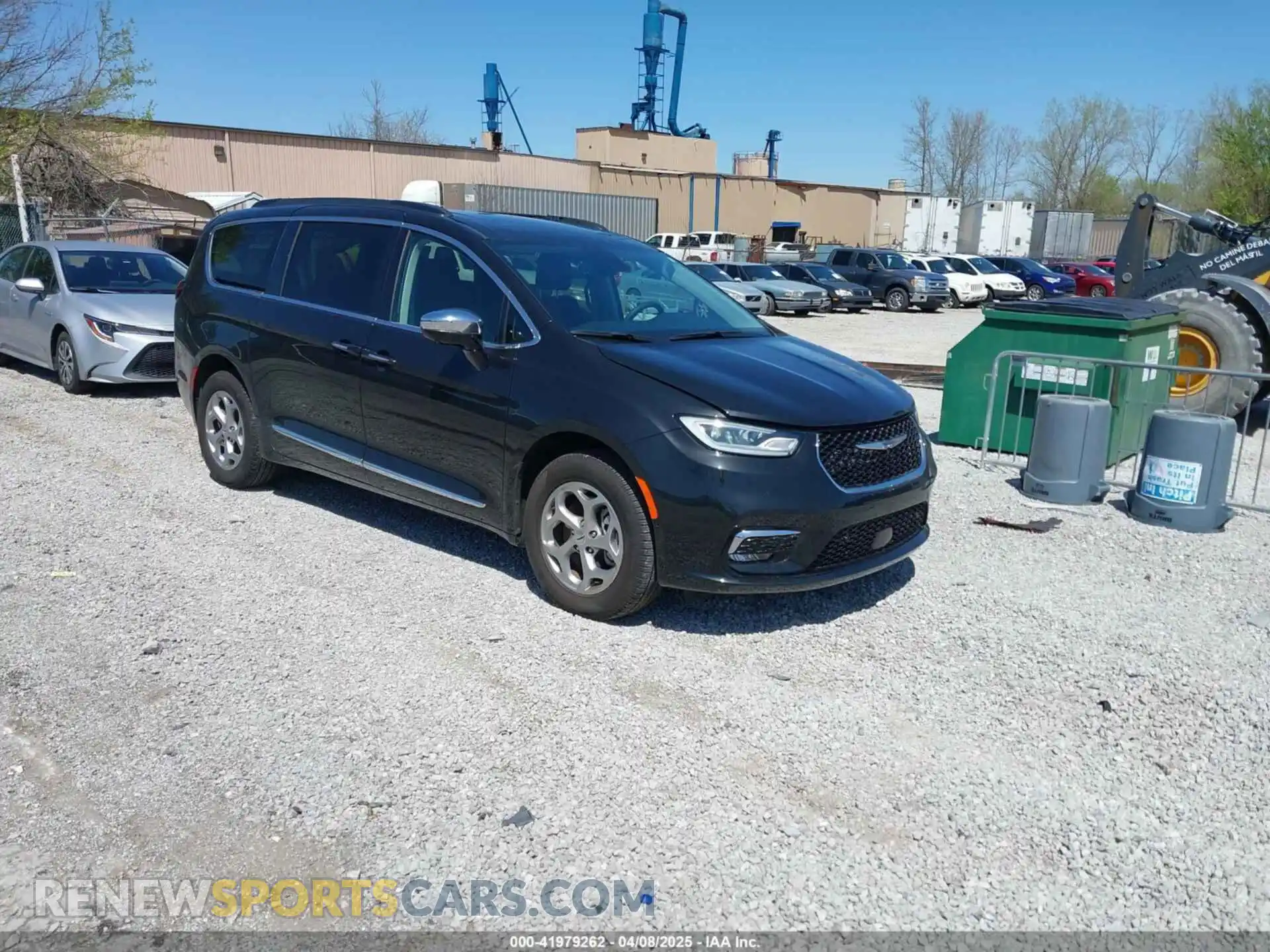 1 Photograph of a damaged car 2C4RC3GG4PR565998 CHRYSLER PACIFICA 2023
