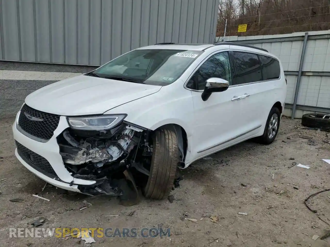 1 Photograph of a damaged car 2C4RC3GG5PR518740 CHRYSLER PACIFICA 2023