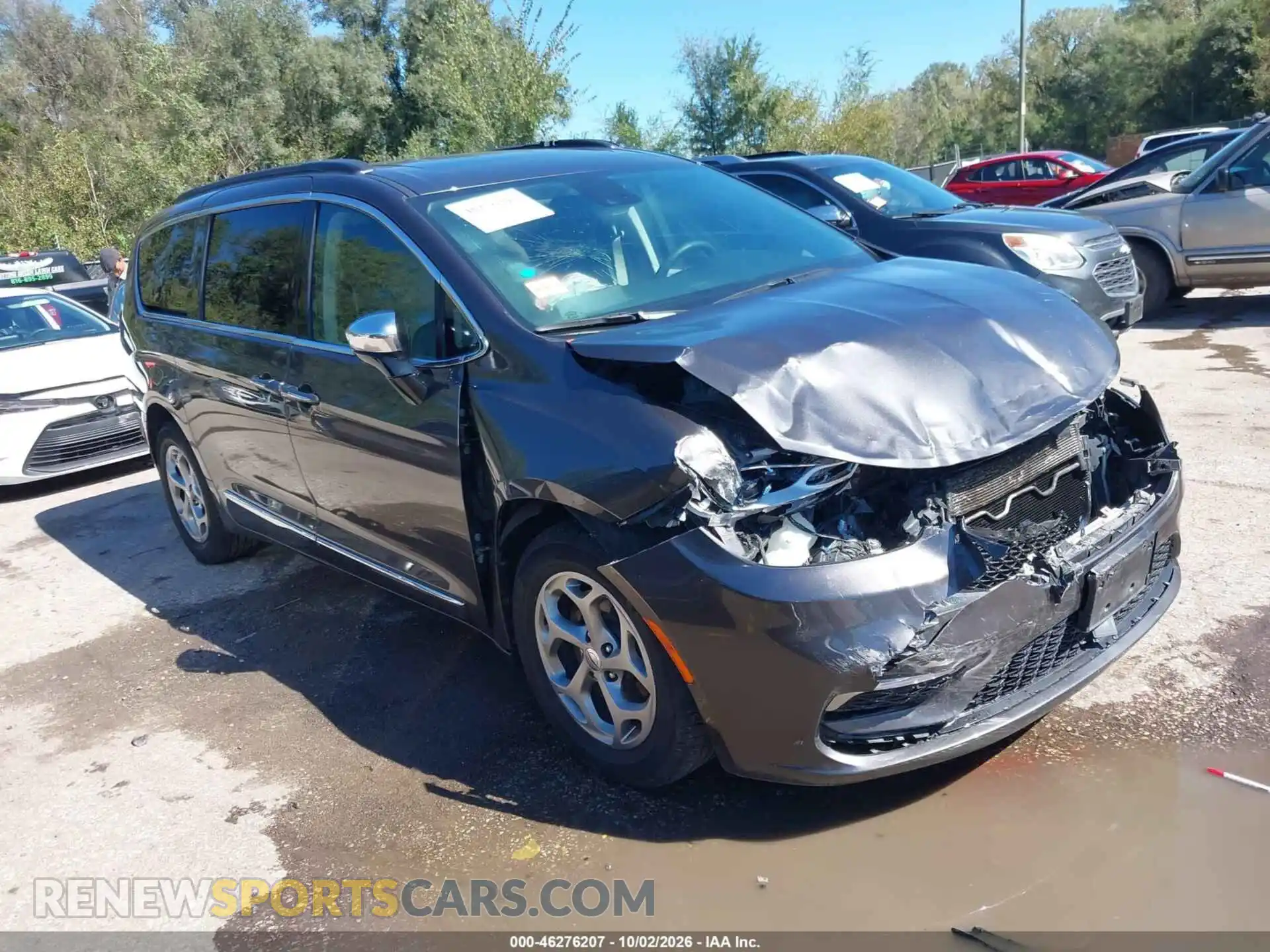 1 Photograph of a damaged car 2C4RC3GG5PR527812 CHRYSLER PACIFICA 2023