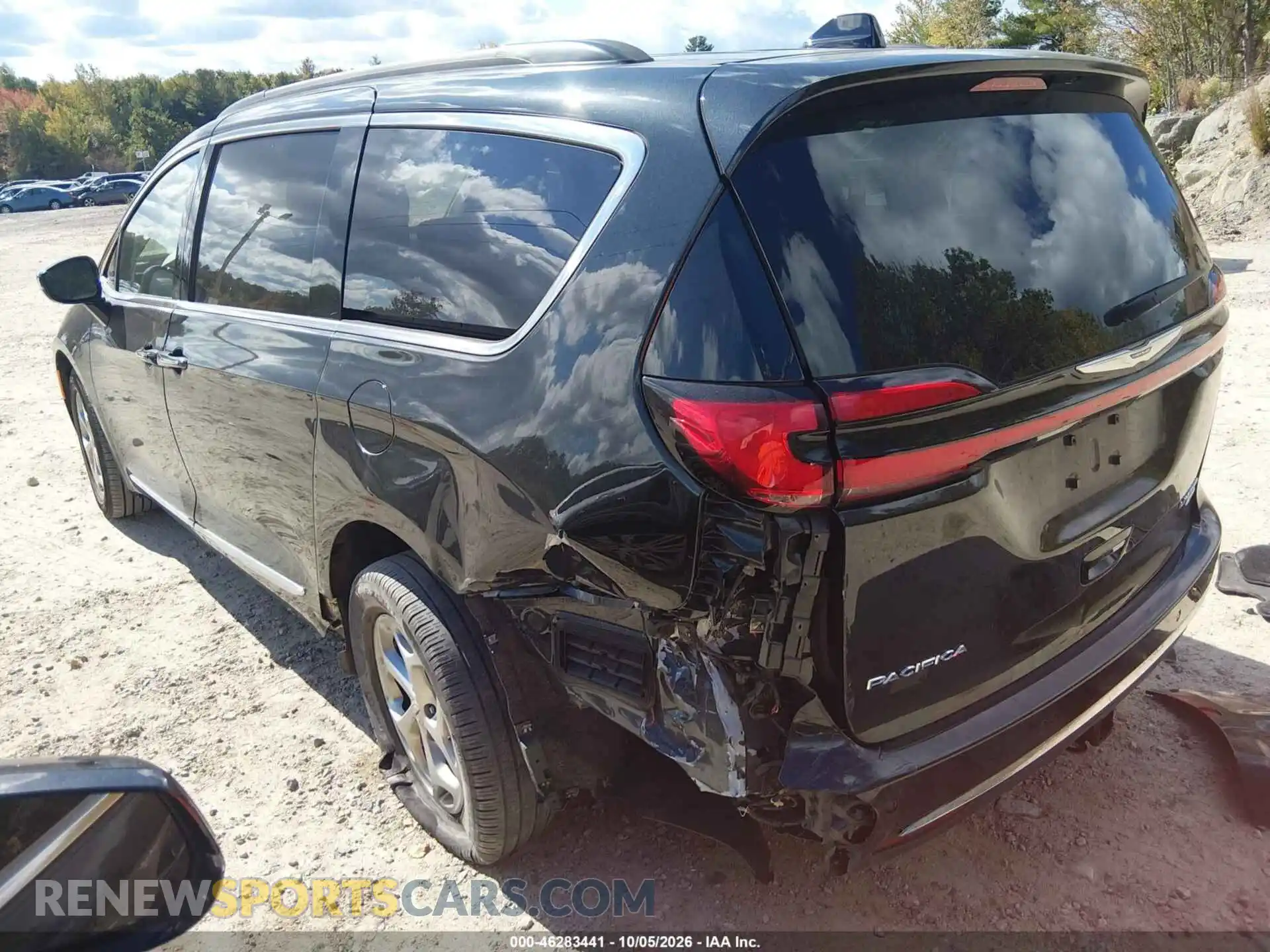 3 Фотография поврежденного автомобиля 2C4RC3GG6PR615039 CHRYSLER PACIFICA 2023