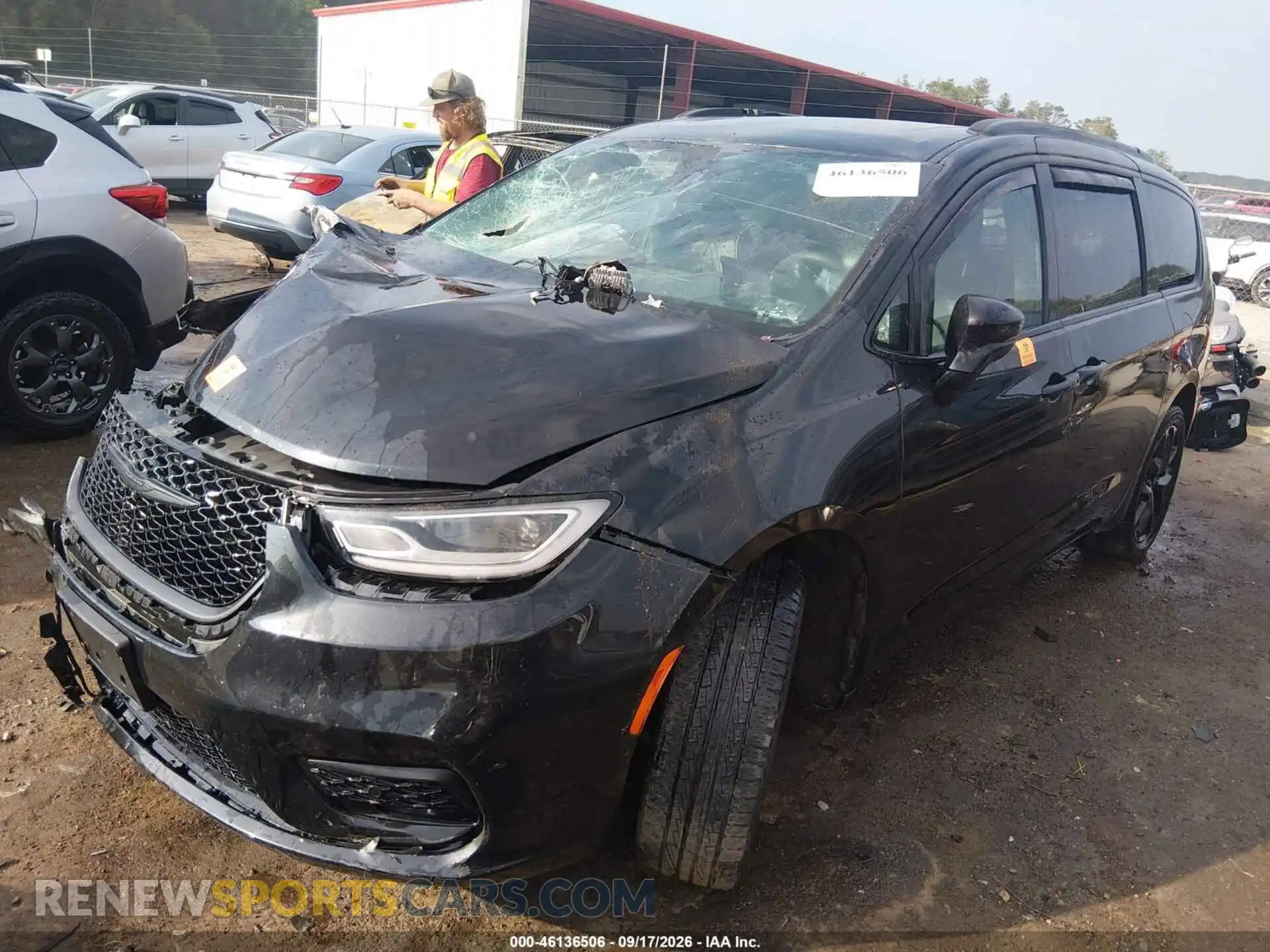 2 Фотография поврежденного автомобиля 2C4RC3GG8PR589933 CHRYSLER PACIFICA 2023
