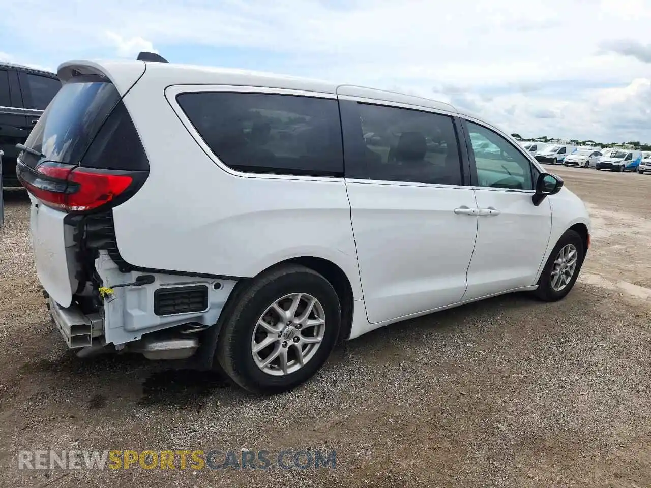 3 fotografías del automóvil dañado 2C4RC1BG0RR117658 CHRYSLER PACIFICA 2024