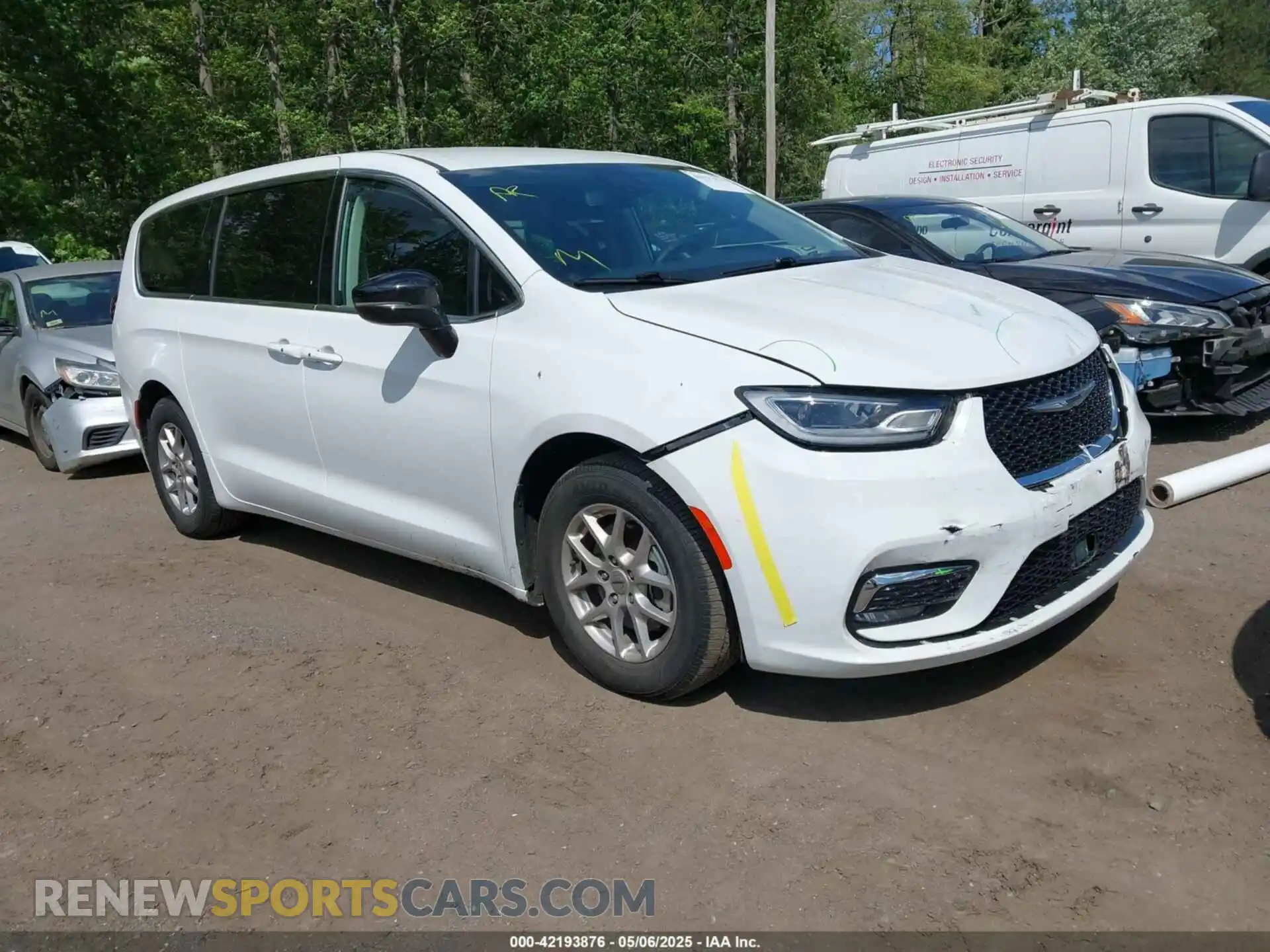 1 Фотография поврежденного автомобиля 2C4RC1BG0RR119880 CHRYSLER PACIFICA 2024