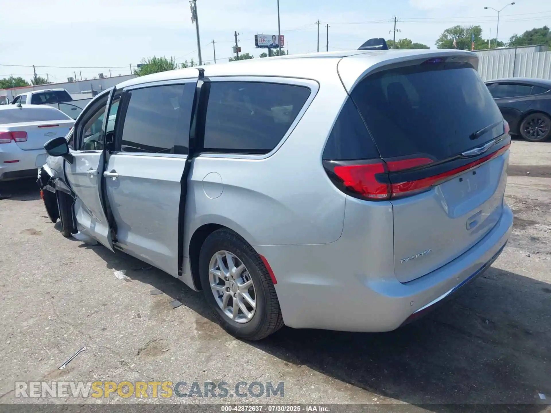 3 Photograph of a damaged car 2C4RC1BG0RR177195 CHRYSLER PACIFICA 2024
