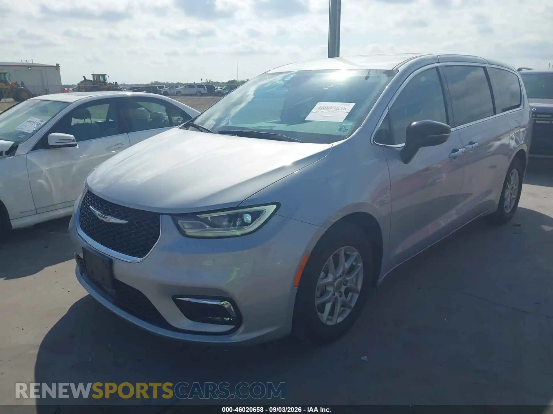 2 Photograph of a damaged car 2C4RC1BG1RR163225 CHRYSLER PACIFICA 2024