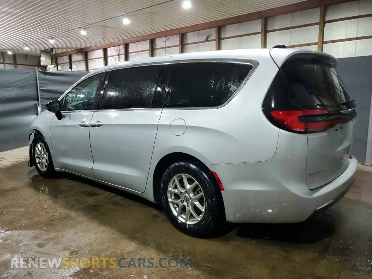 2 Photograph of a damaged car 2C4RC1BG2RR129522 CHRYSLER PACIFICA 2024