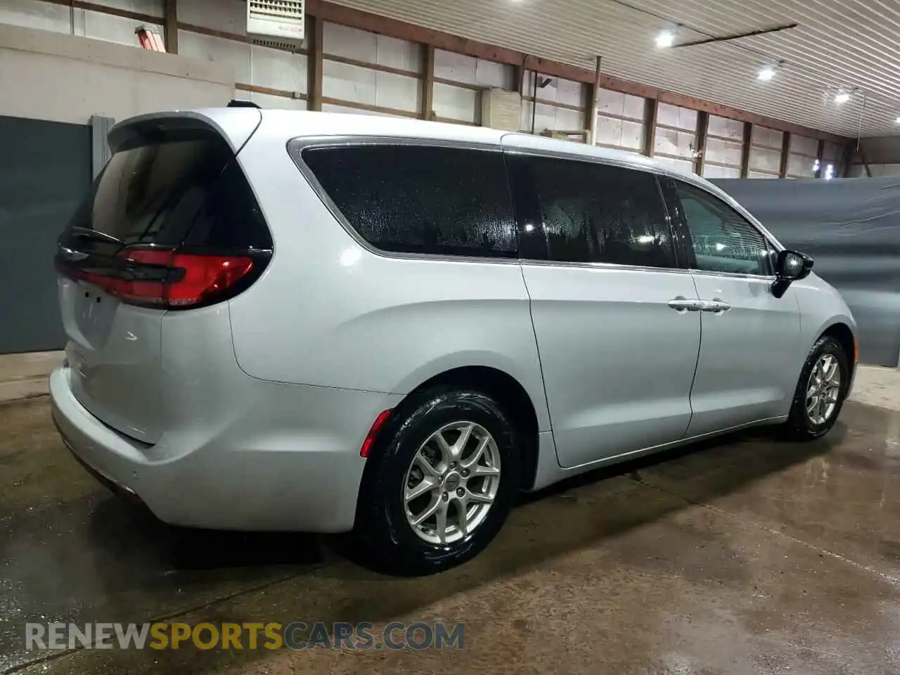 3 Photograph of a damaged car 2C4RC1BG2RR129522 CHRYSLER PACIFICA 2024