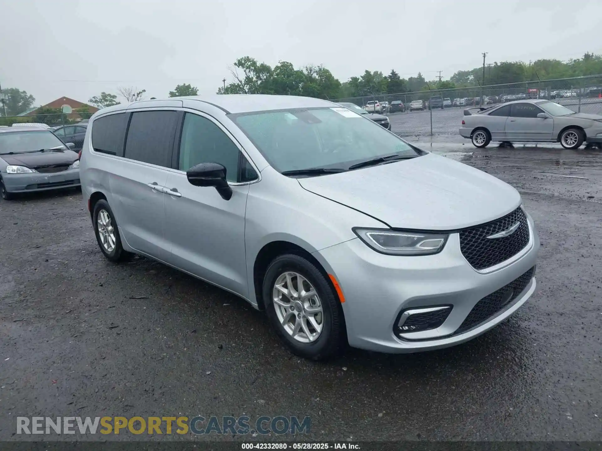 1 Photograph of a damaged car 2C4RC1BG2RR162195 CHRYSLER PACIFICA 2024