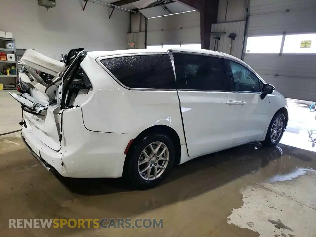 3 fotografías del automóvil dañado 2C4RC1BG2RR167428 CHRYSLER PACIFICA 2024