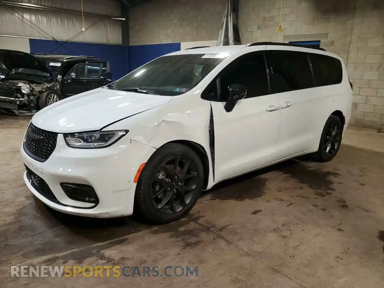 1 Photograph of a damaged car 2C4RC1BG3RR108534 CHRYSLER PACIFICA 2024