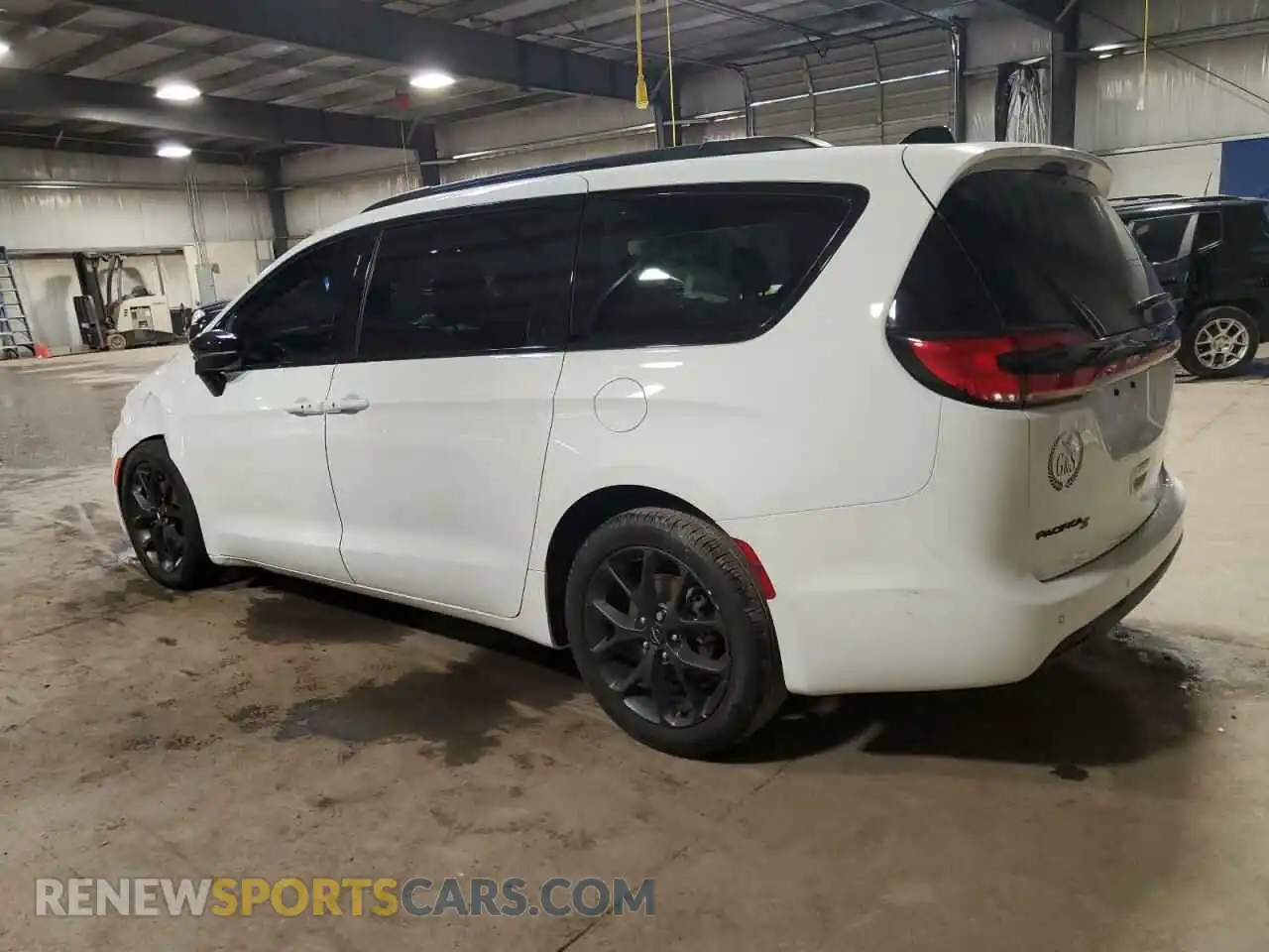 2 Photograph of a damaged car 2C4RC1BG3RR108534 CHRYSLER PACIFICA 2024