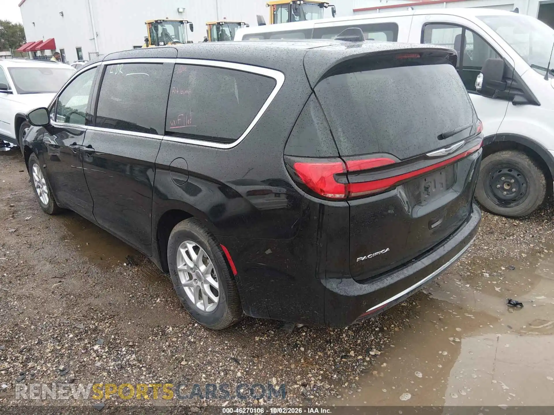 3 Фотография поврежденного автомобиля 2C4RC1BG3RR136690 CHRYSLER PACIFICA 2024
