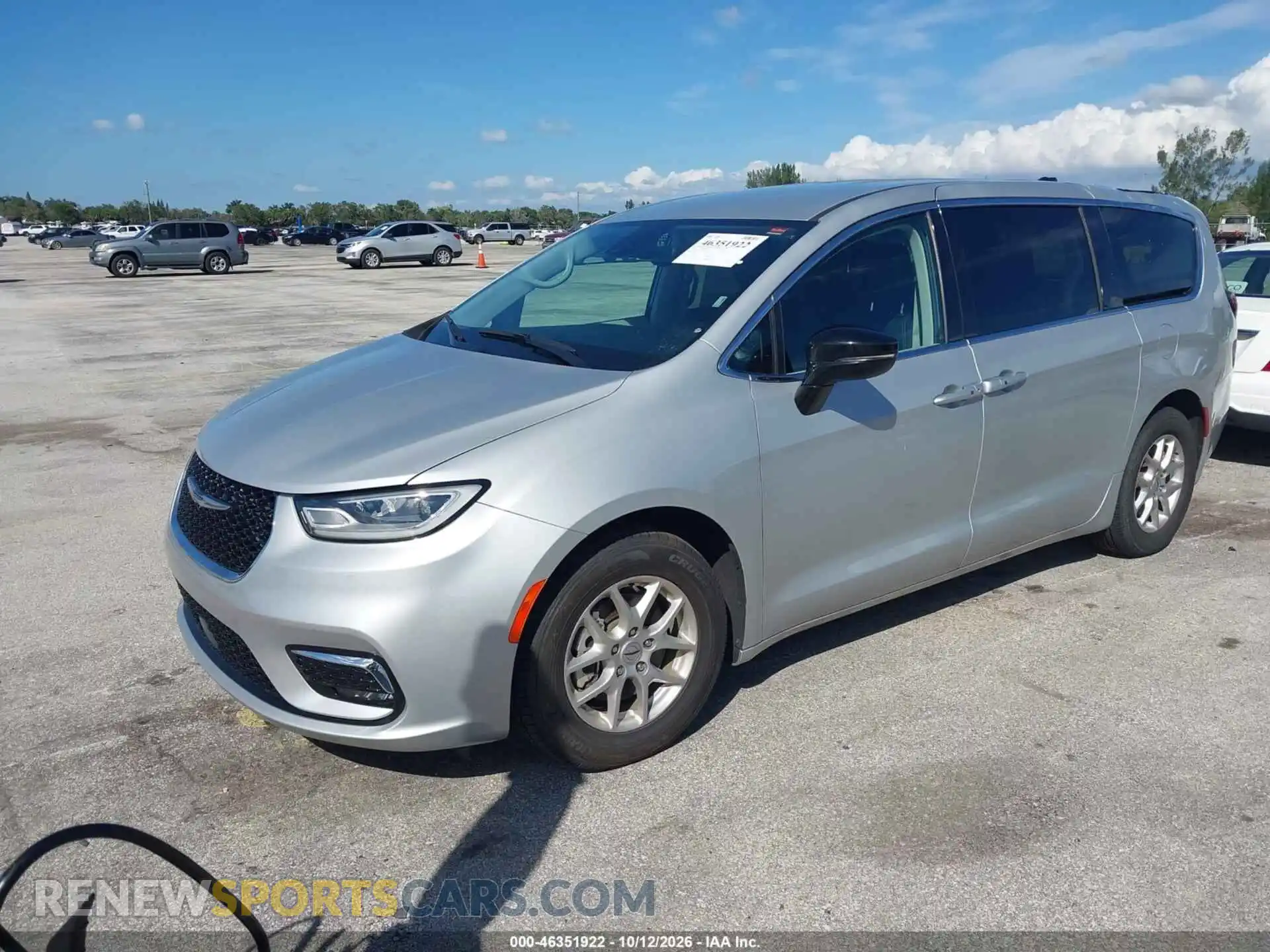 2 Photograph of a damaged car 2C4RC1BG3RR162870 CHRYSLER PACIFICA 2024