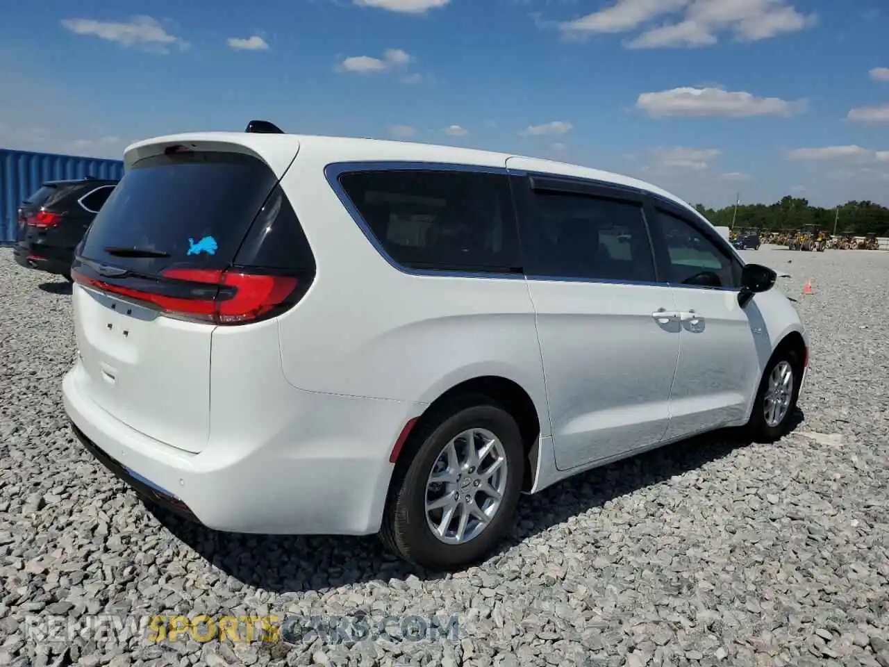 3 fotografías del automóvil dañado 2C4RC1BG3RR201392 CHRYSLER PACIFICA 2024