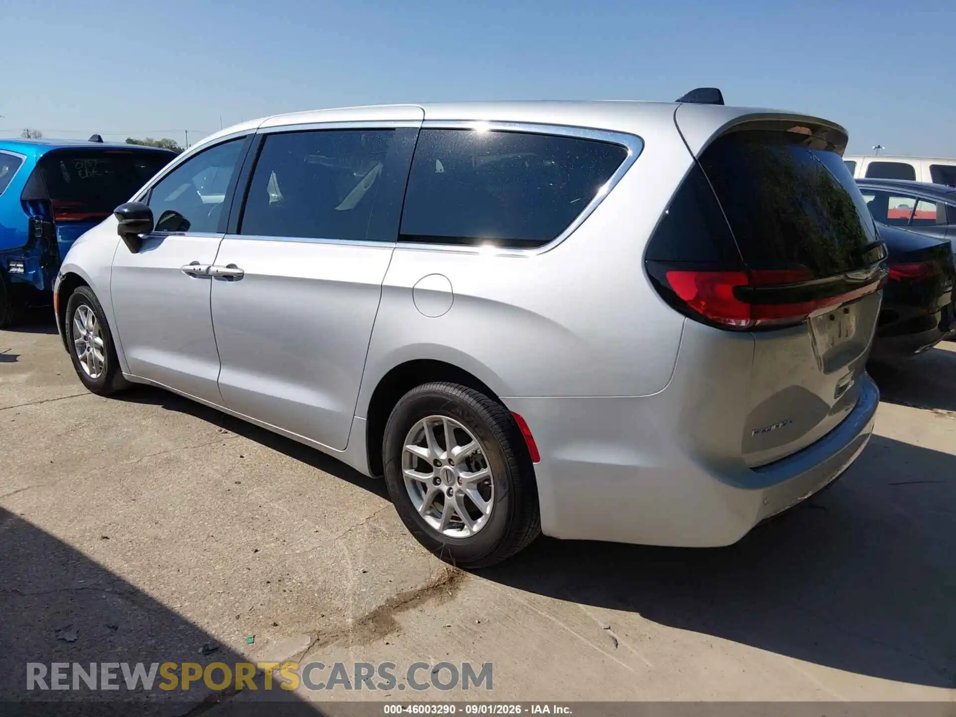 3 Photograph of a damaged car 2C4RC1BG4RR139551 CHRYSLER PACIFICA 2024