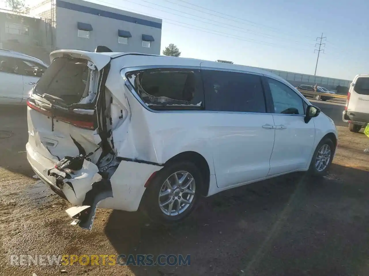 3 Photograph of a damaged car 2C4RC1BG5RR106395 CHRYSLER PACIFICA 2024