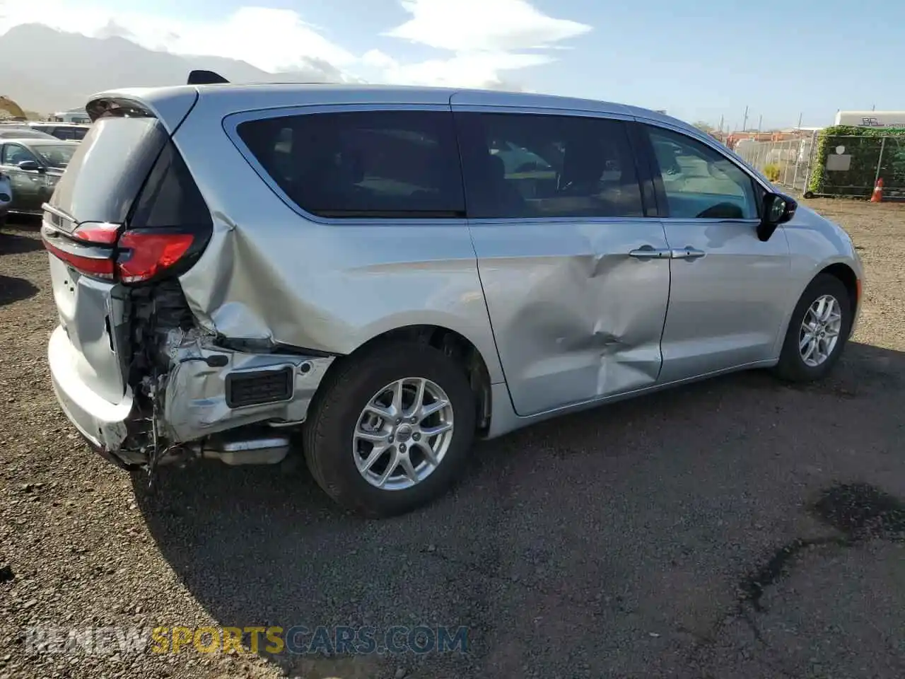 3 fotografías del automóvil dañado 2C4RC1BG5RR147092 CHRYSLER PACIFICA 2024