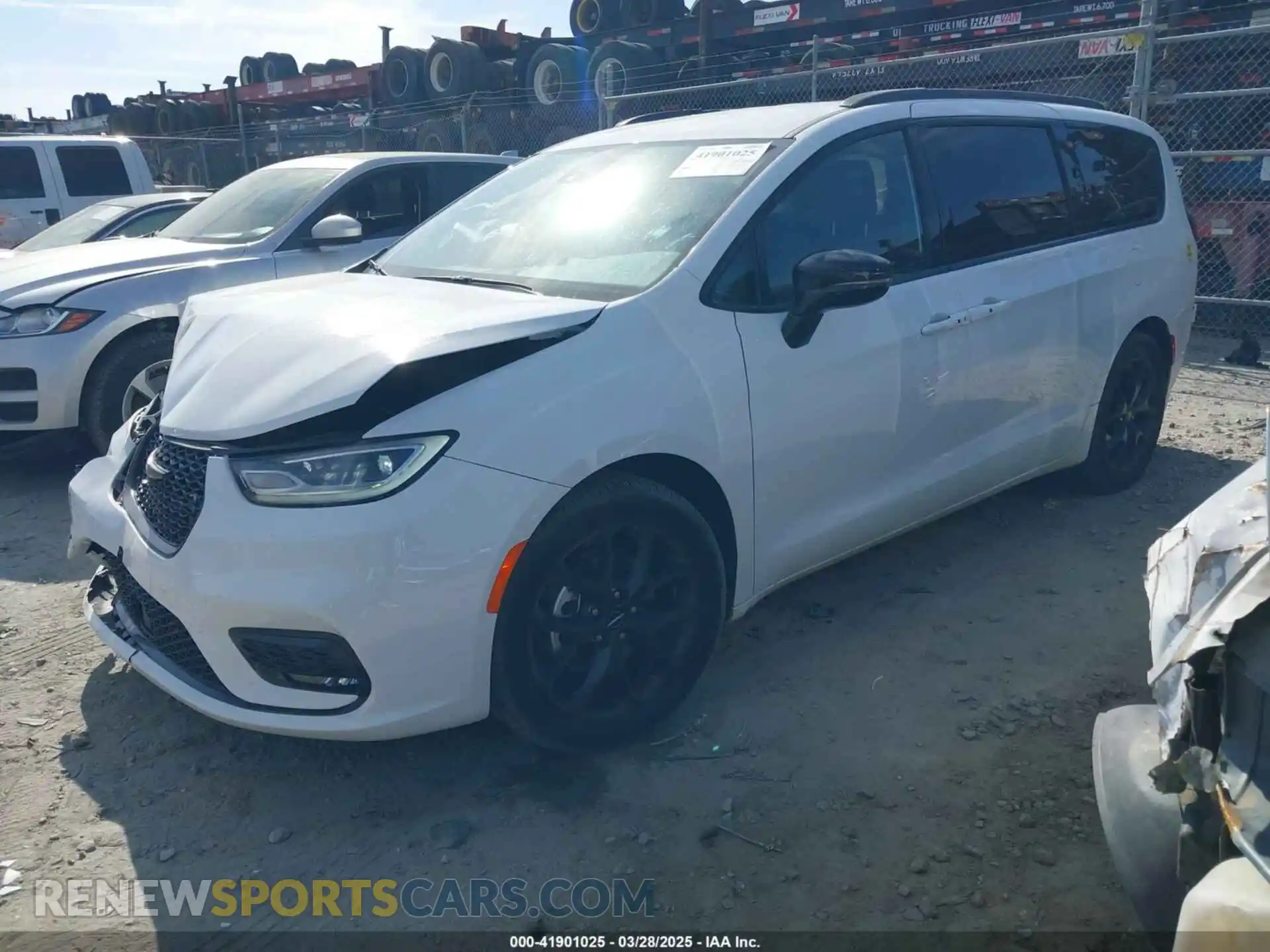 2 Photograph of a damaged car 2C4RC1BG6RR117003 CHRYSLER PACIFICA 2024