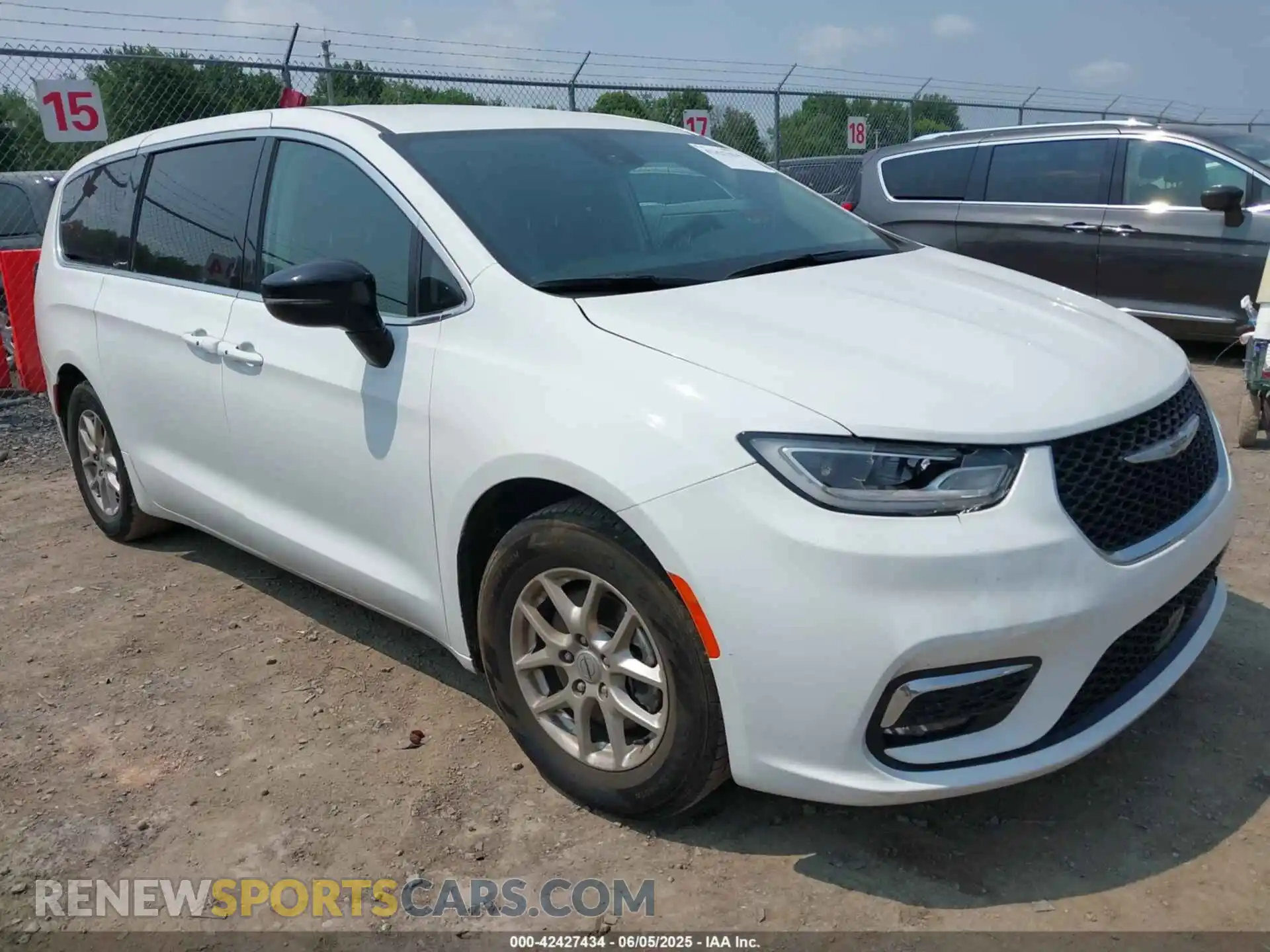 1 Photograph of a damaged car 2C4RC1BG6RR124775 CHRYSLER PACIFICA 2024