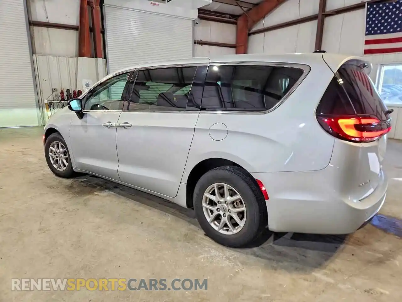 2 Фотография поврежденного автомобиля 2C4RC1BG6RR125506 CHRYSLER PACIFICA 2024