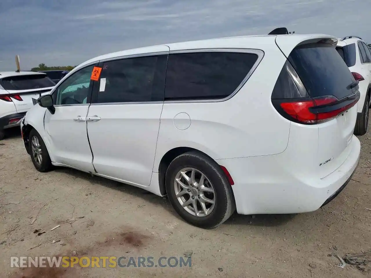 2 Photograph of a damaged car 2C4RC1BG6RR167383 CHRYSLER PACIFICA 2024