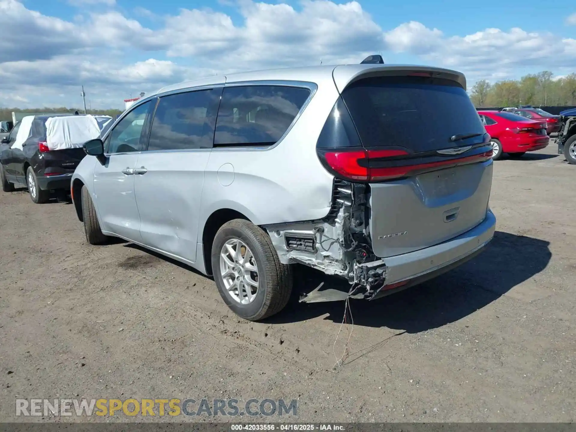 3 Photograph of a damaged car 2C4RC1BG6RR179873 CHRYSLER PACIFICA 2024