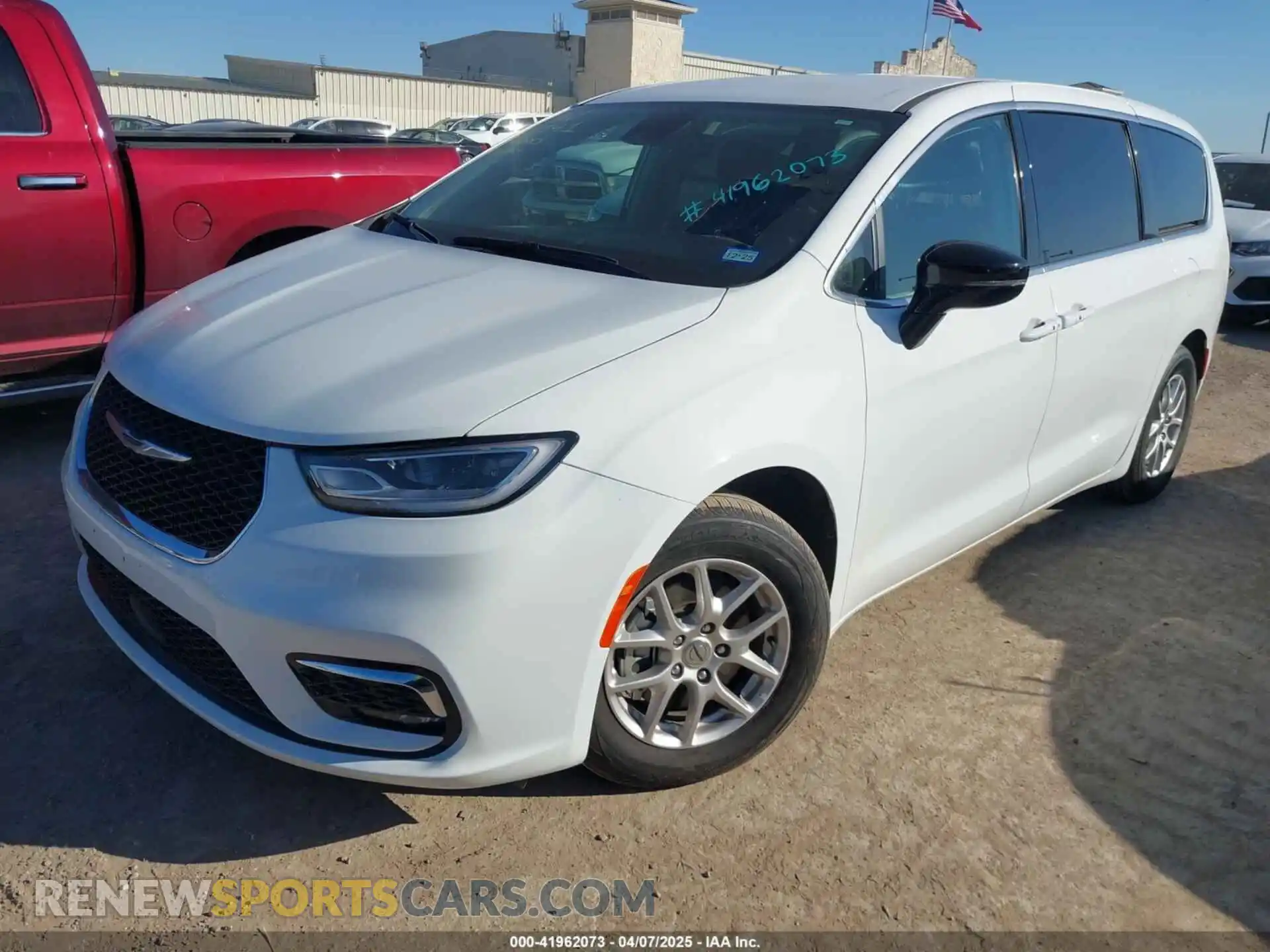 2 Photograph of a damaged car 2C4RC1BG7RR123103 CHRYSLER PACIFICA 2024