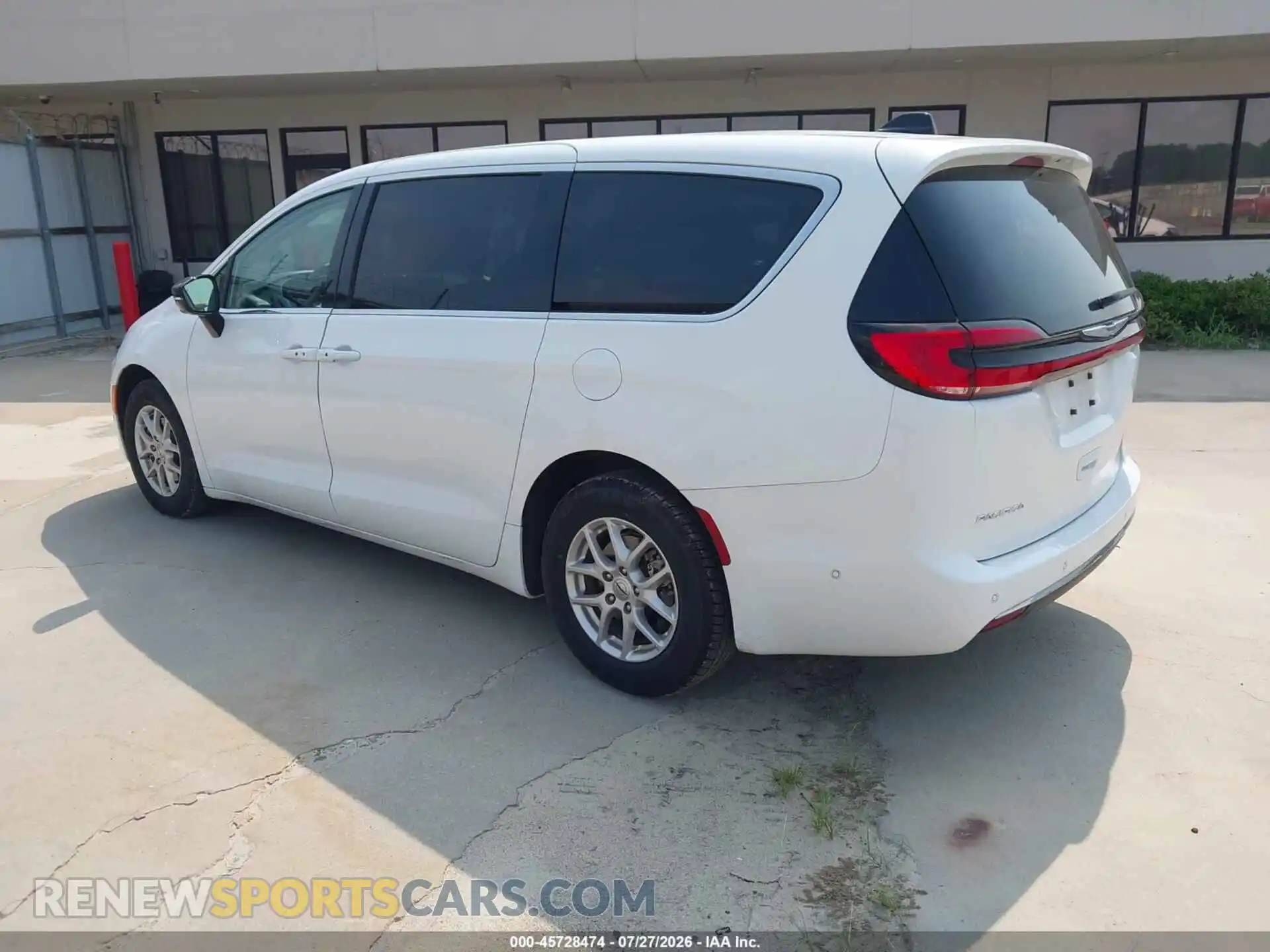 3 Photograph of a damaged car 2C4RC1BG7RR135719 CHRYSLER PACIFICA 2024