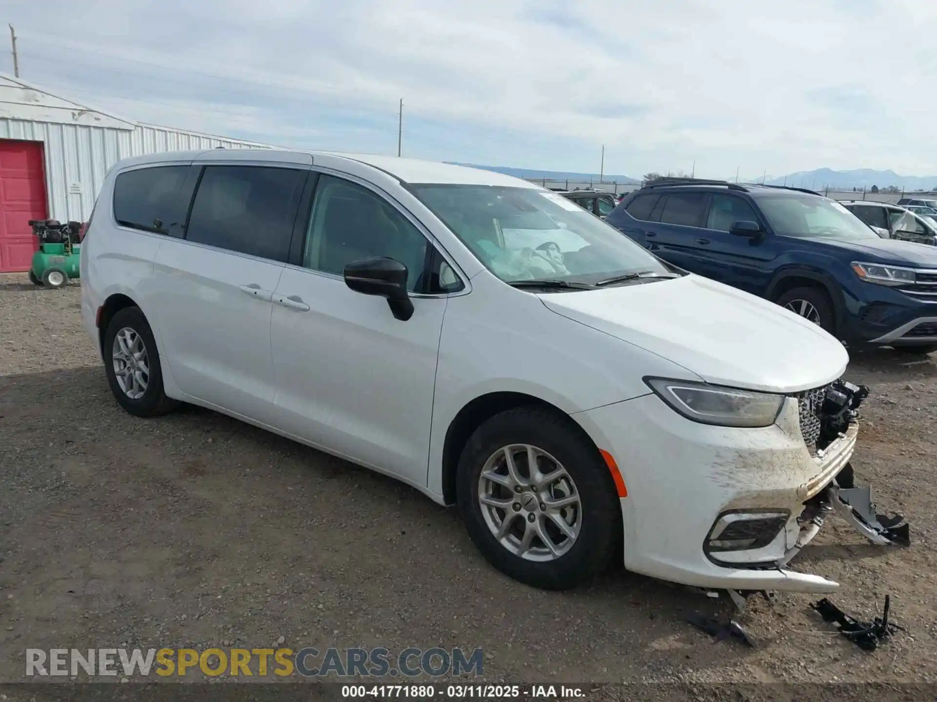 1 Photograph of a damaged car 2C4RC1BG7RR182975 CHRYSLER PACIFICA 2024