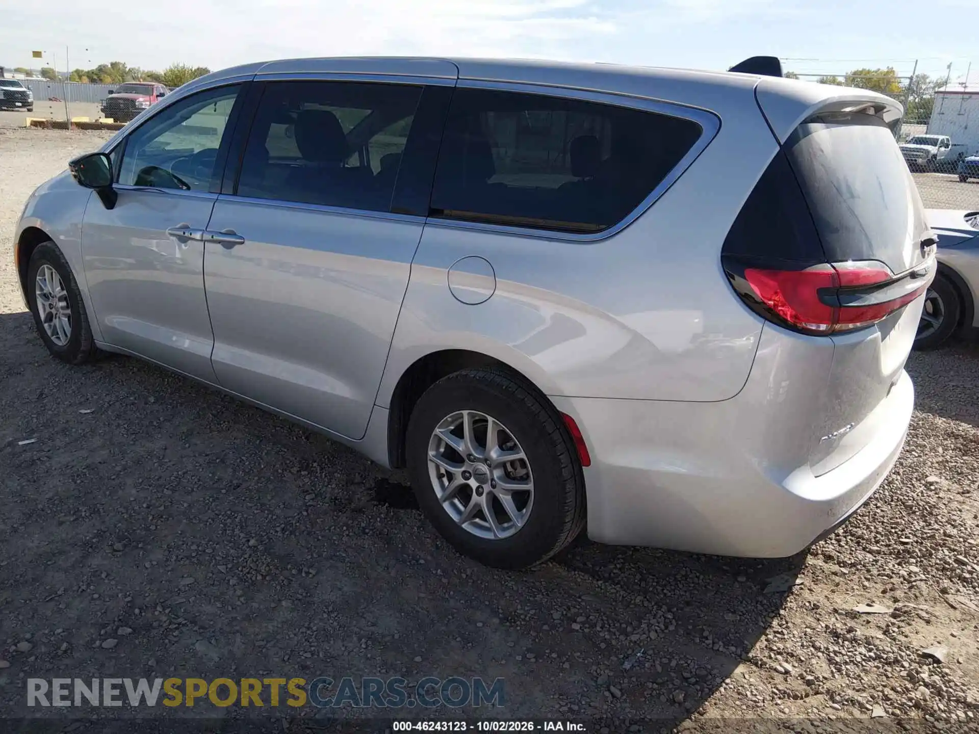 3 Photograph of a damaged car 2C4RC1BG8RR132747 CHRYSLER PACIFICA 2024