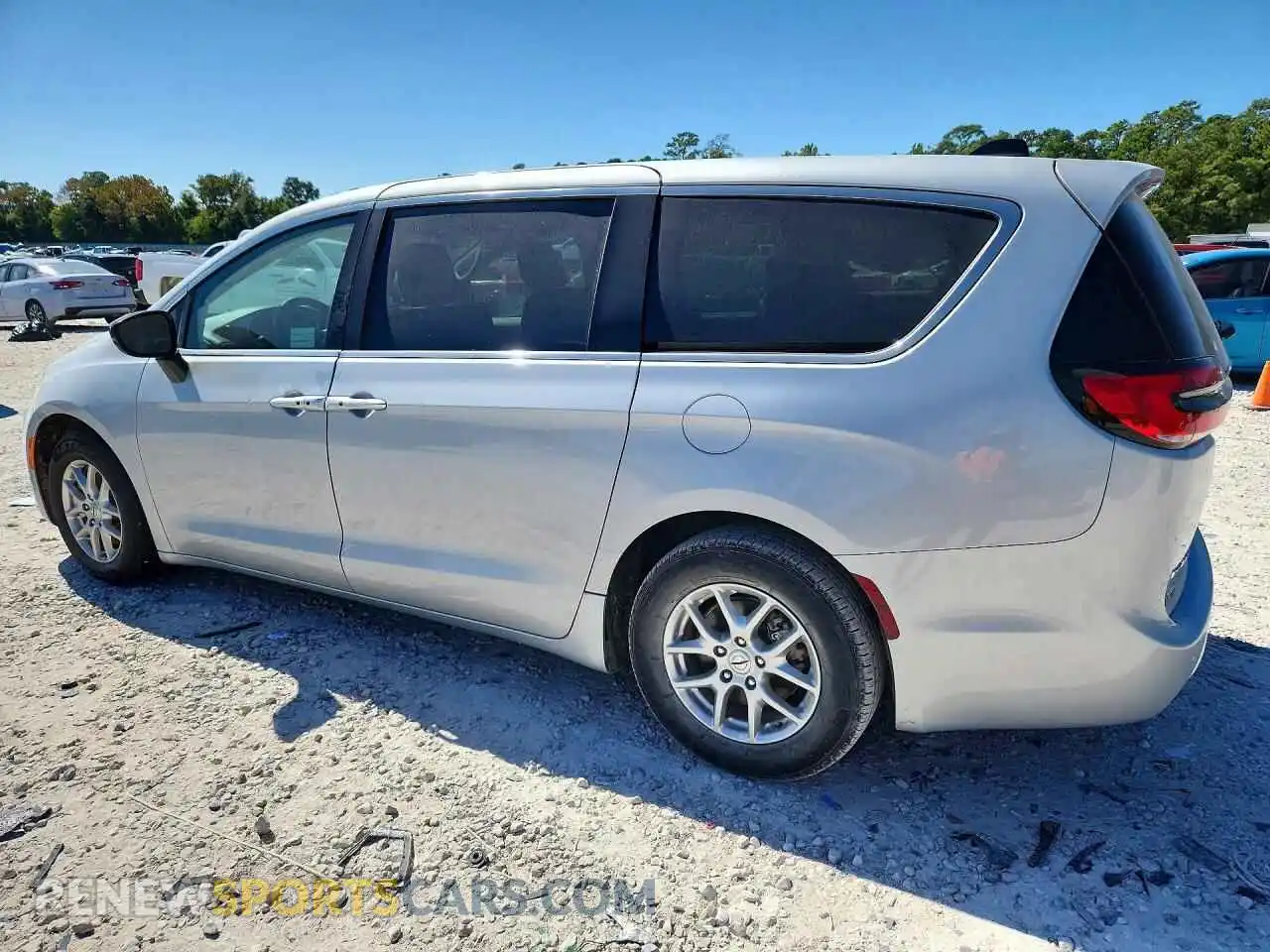 2 Photograph of a damaged car 2C4RC1BG8RR154893 CHRYSLER PACIFICA 2024