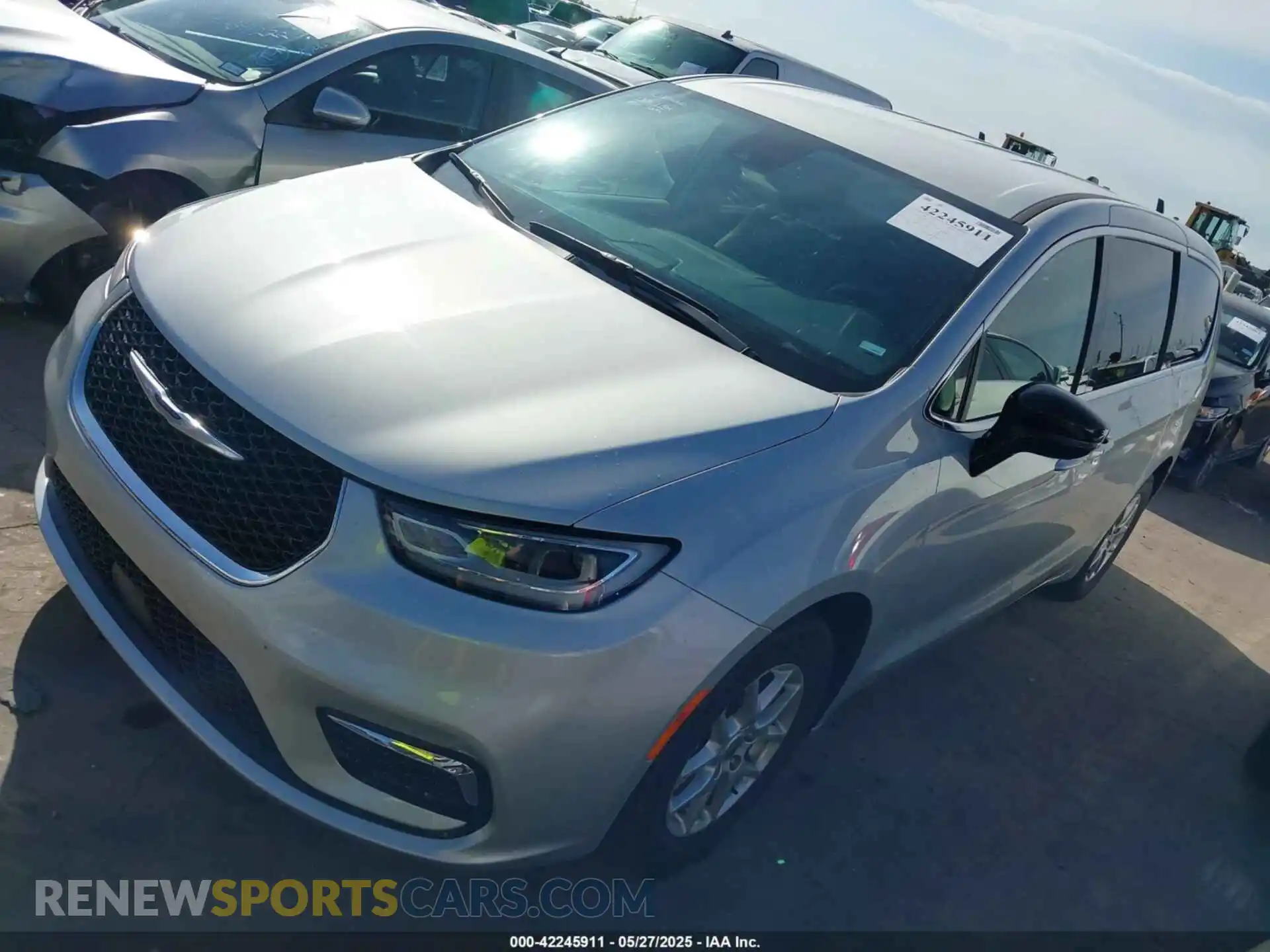 2 Photograph of a damaged car 2C4RC1BG9RR132725 CHRYSLER PACIFICA 2024