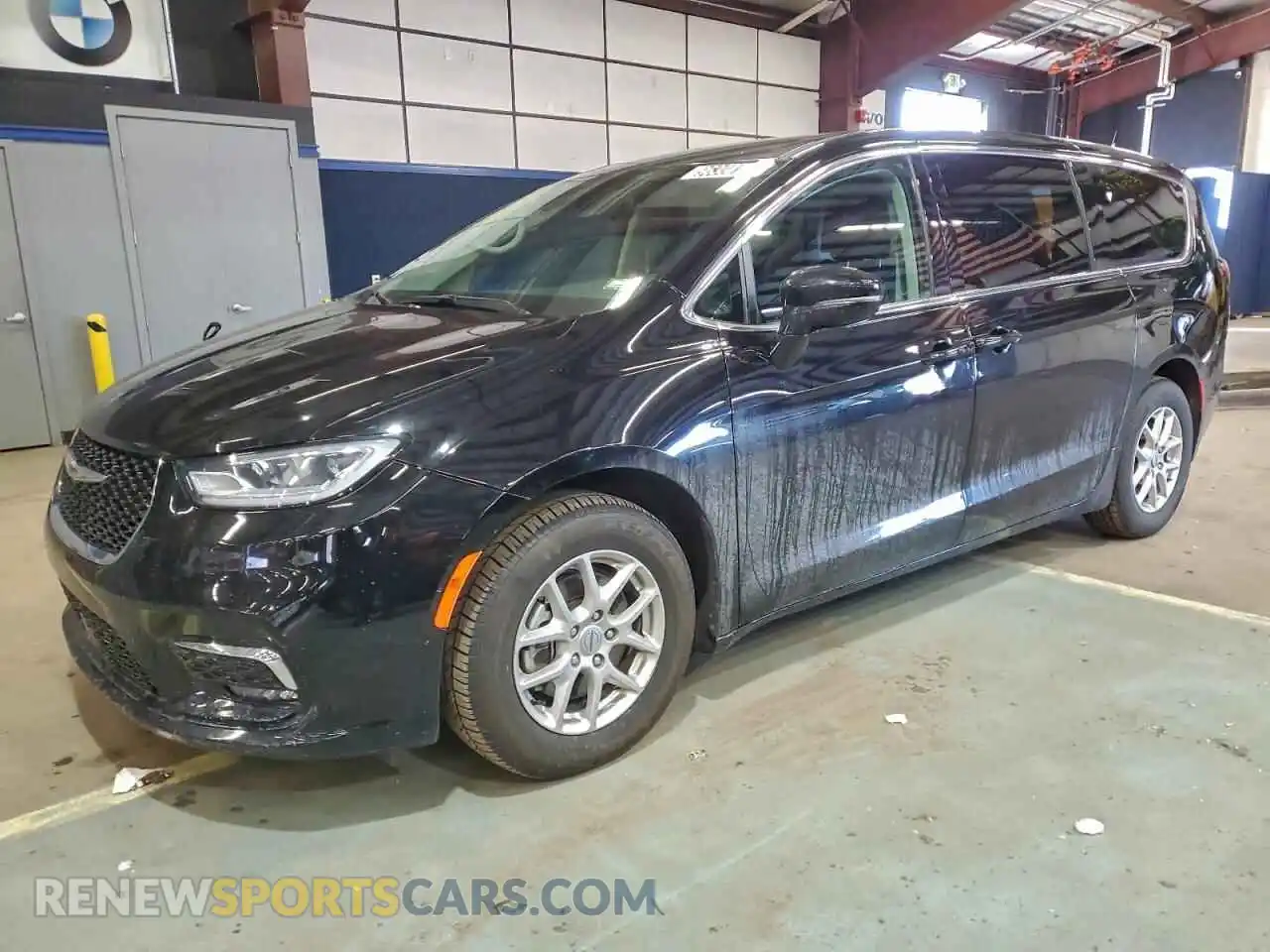 1 Photograph of a damaged car 2C4RC1BG9RR140100 CHRYSLER PACIFICA 2024