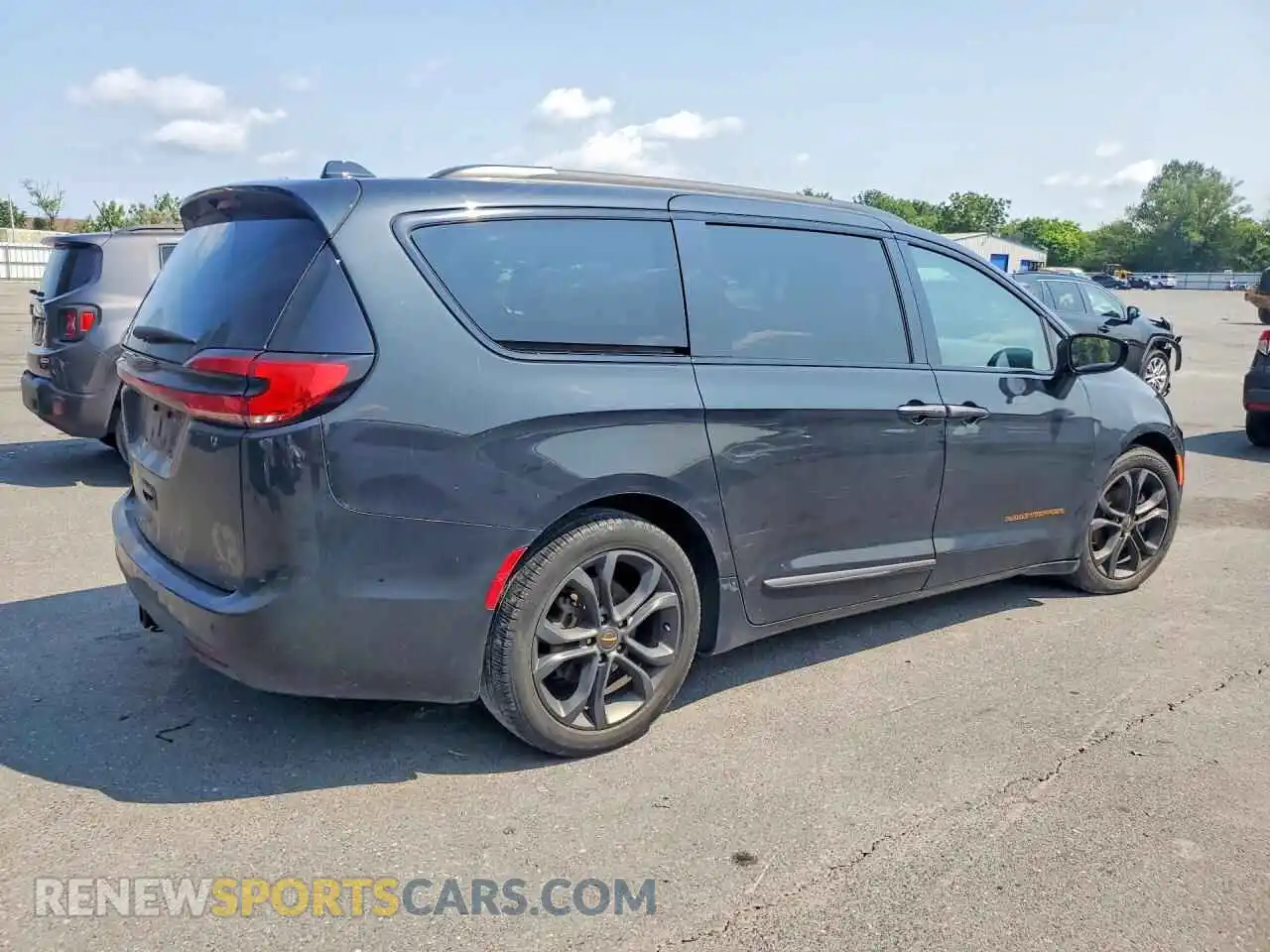 3 fotografías del automóvil dañado 2C4RC1BGXRR102441 CHRYSLER PACIFICA 2024