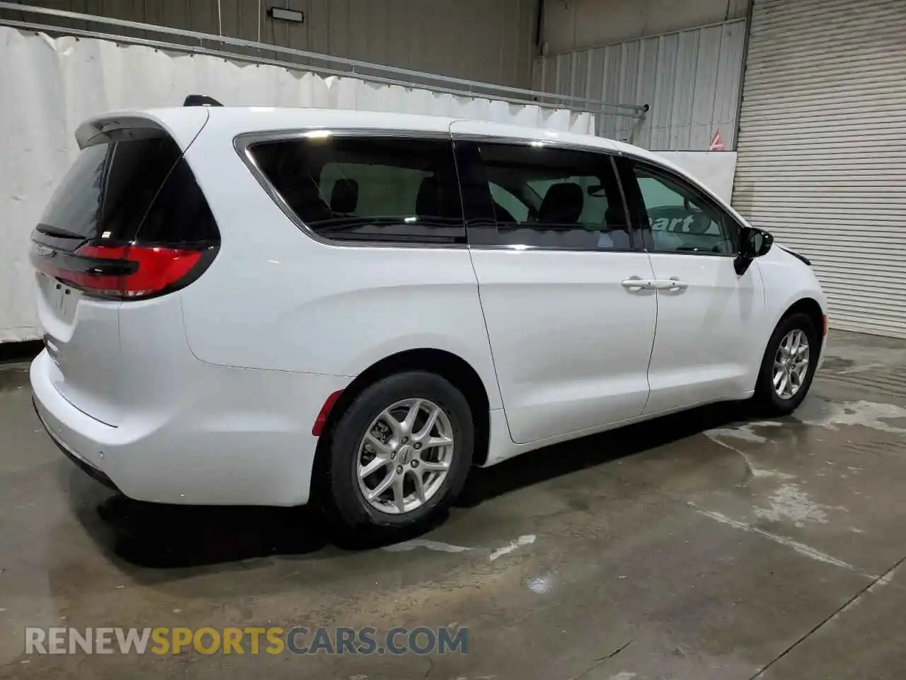 3 Фотография поврежденного автомобиля 2C4RC1BGXRR139988 CHRYSLER PACIFICA 2024