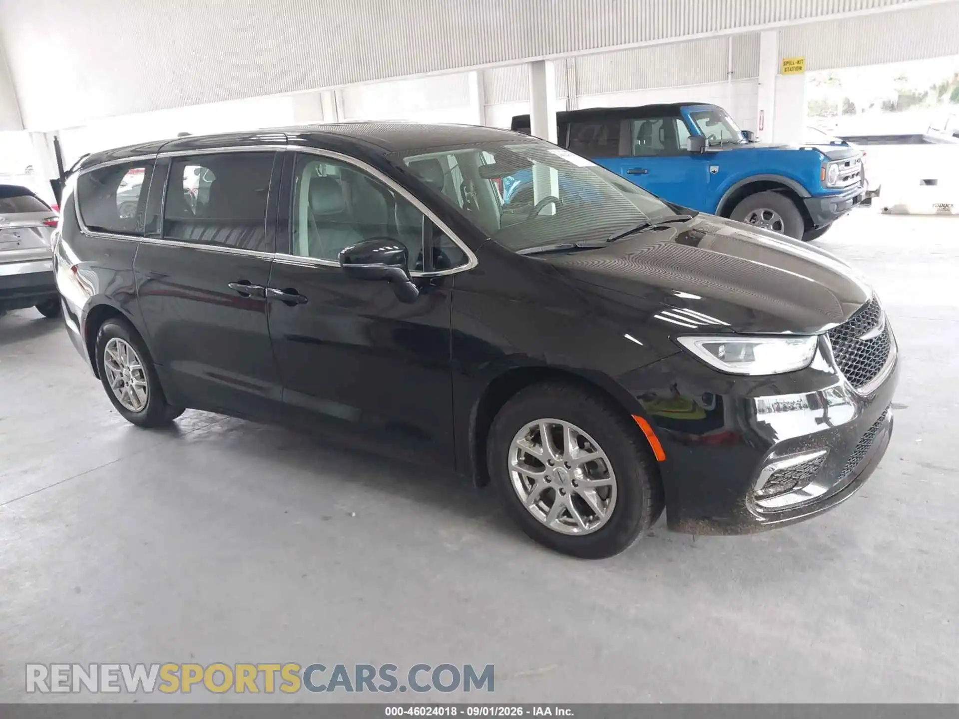 1 Фотография поврежденного автомобиля 2C4RC1BGXRR149064 CHRYSLER PACIFICA 2024