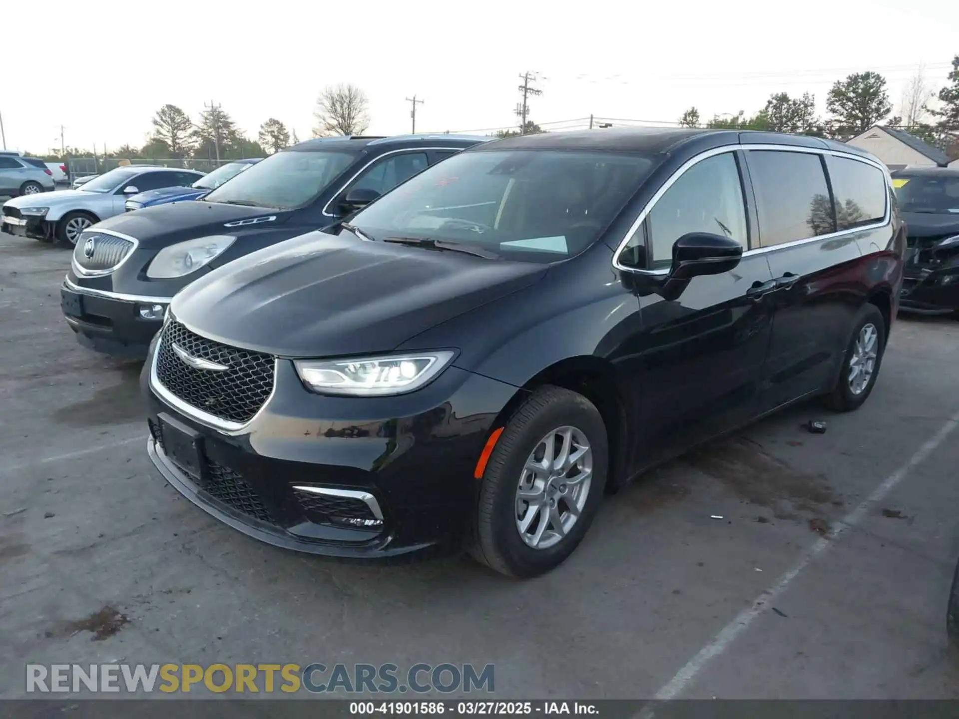 2 Photograph of a damaged car 2C4RC1BGXRR170481 CHRYSLER PACIFICA 2024