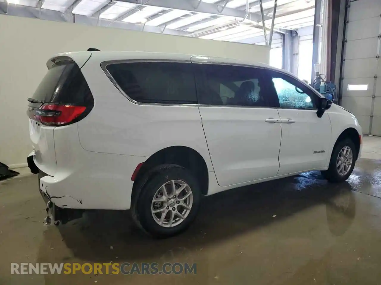 3 fotografías del automóvil dañado 2C4RC1FG5RR120601 CHRYSLER PACIFICA 2024
