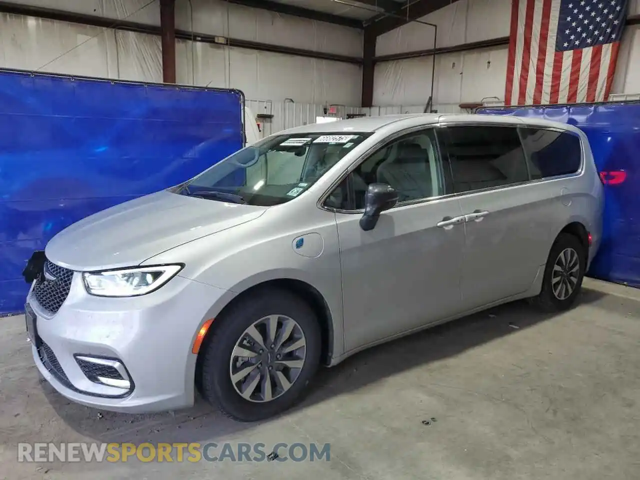 1 Photograph of a damaged car 2C4RC1S70RR177813 CHRYSLER PACIFICA 2024