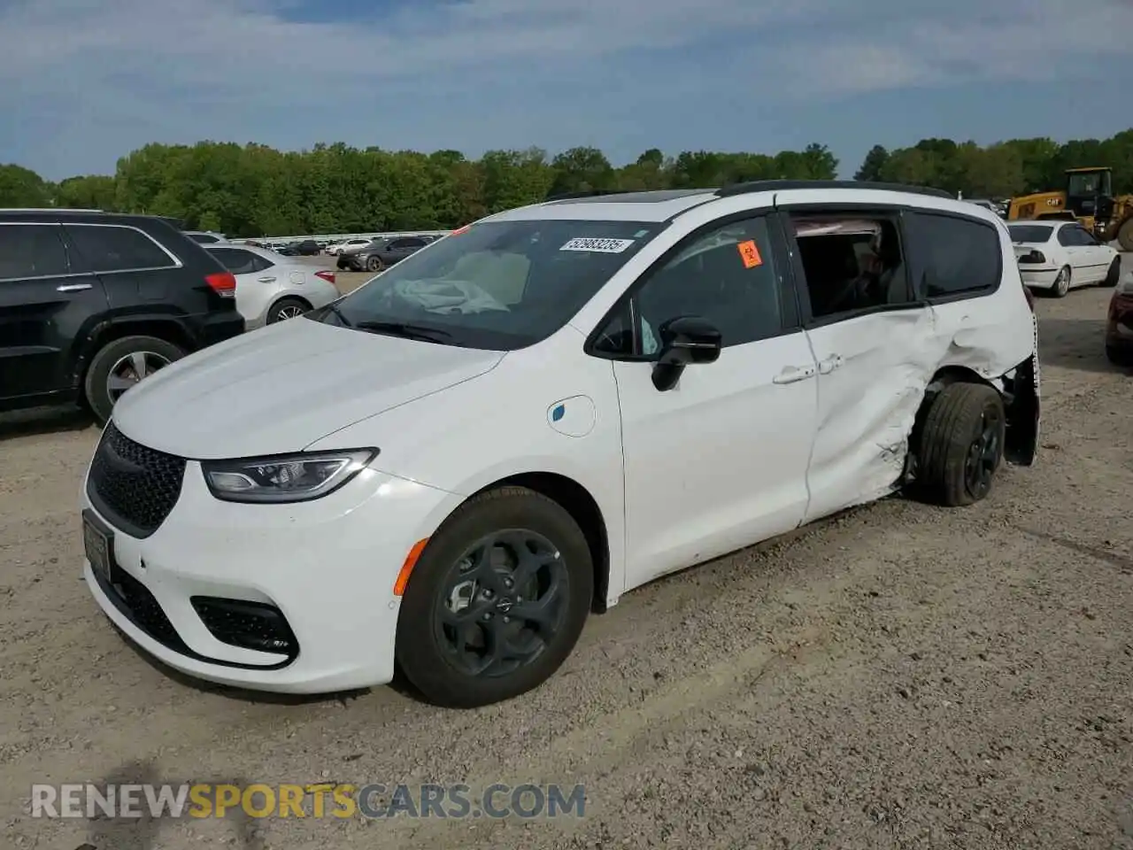 1 Photograph of a damaged car 2C4RC1S71RR104823 CHRYSLER PACIFICA 2024