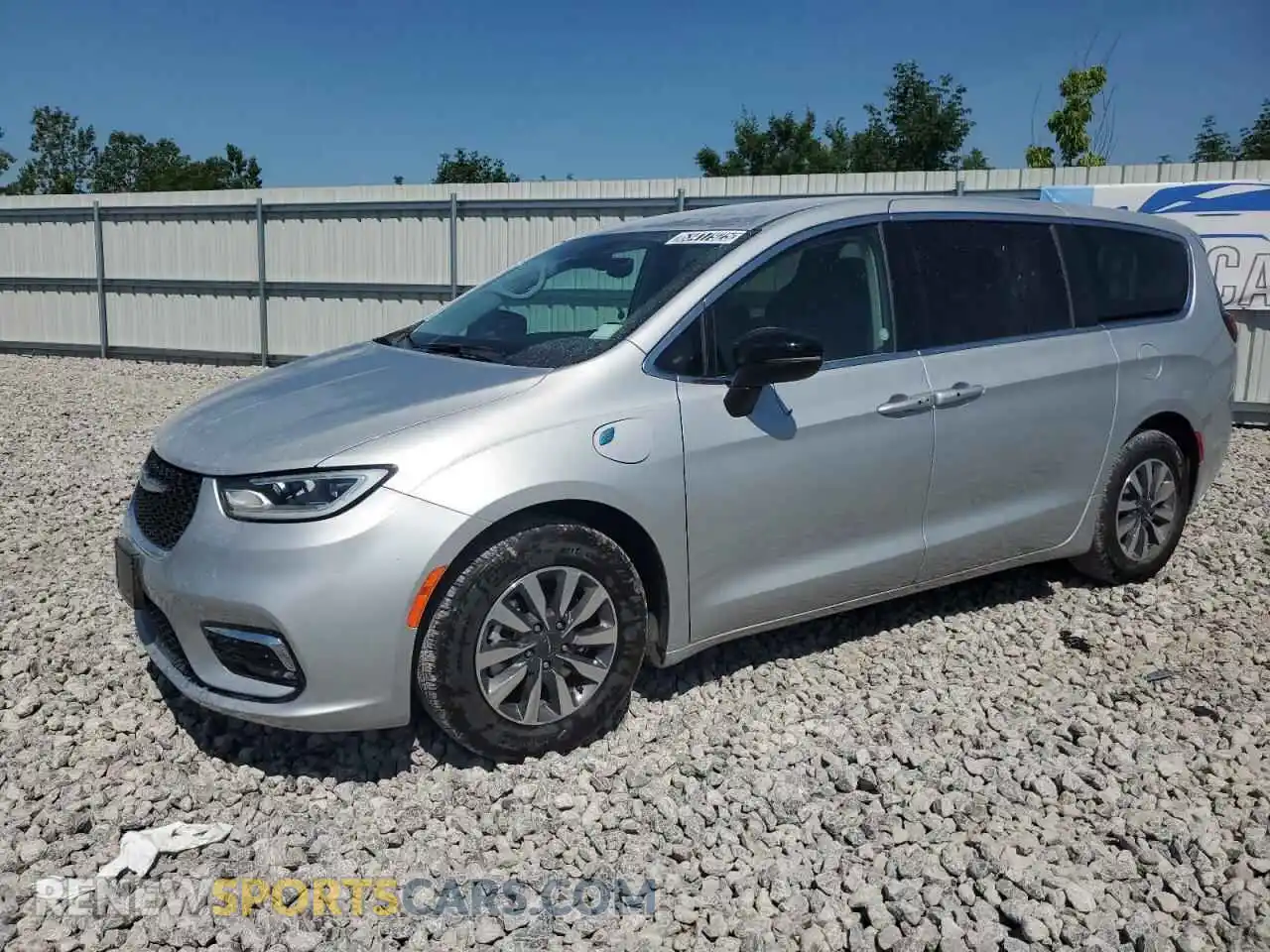 1 Photograph of a damaged car 2C4RC1S71RR141547 CHRYSLER PACIFICA 2024