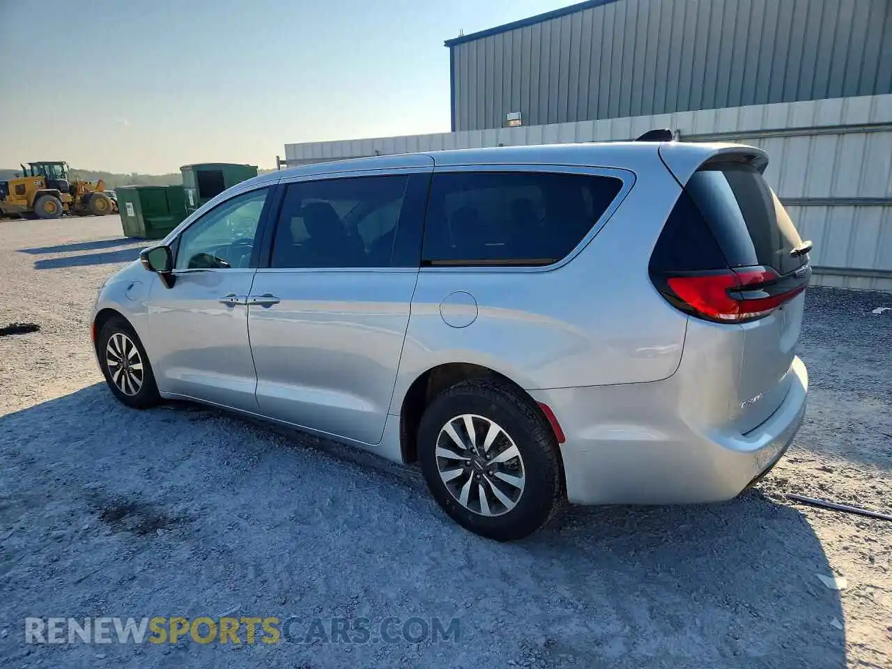 2 Photograph of a damaged car 2C4RC1S72RR147468 CHRYSLER PACIFICA 2024