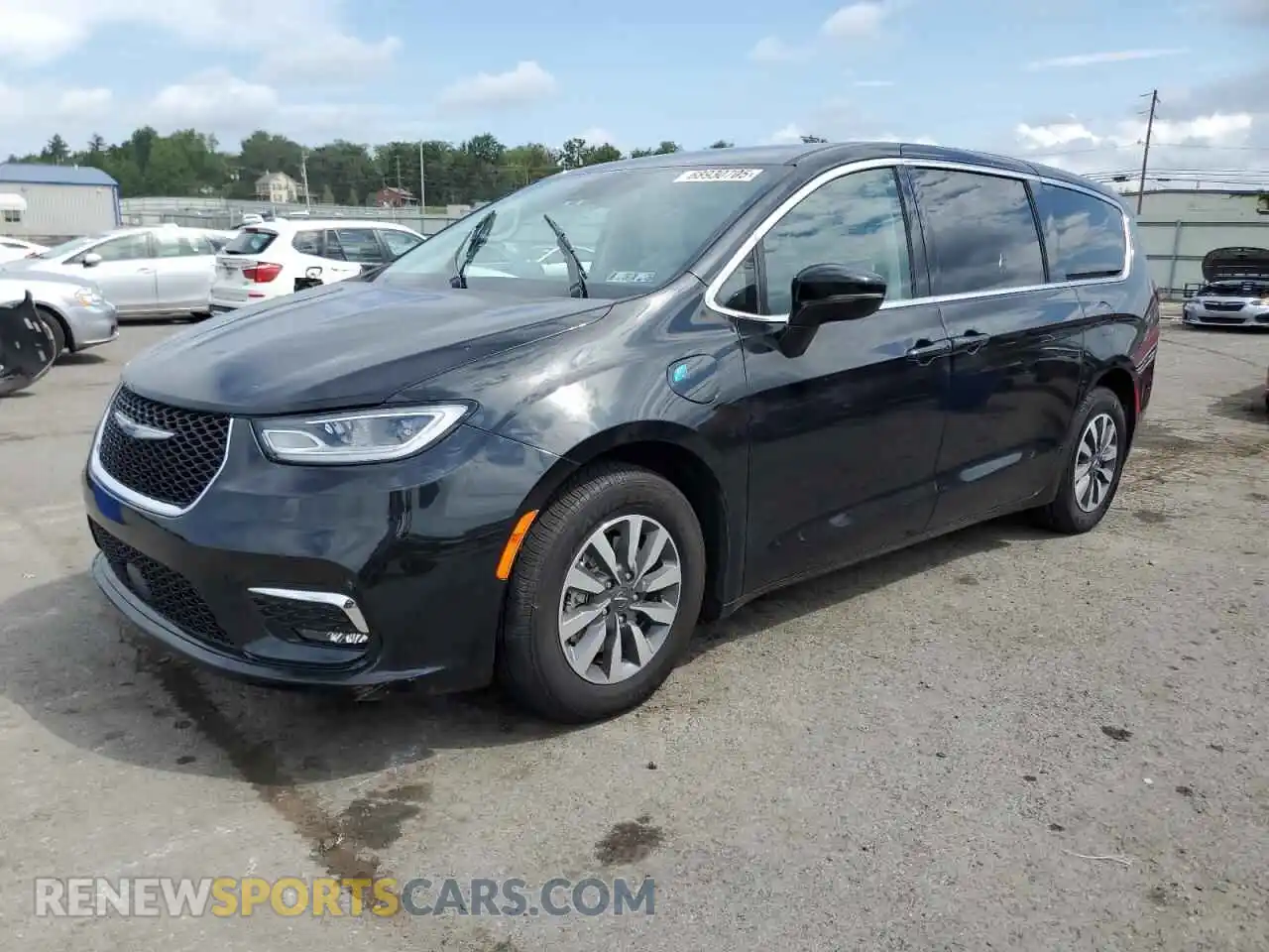 1 Photograph of a damaged car 2C4RC1S73RR102846 CHRYSLER PACIFICA 2024