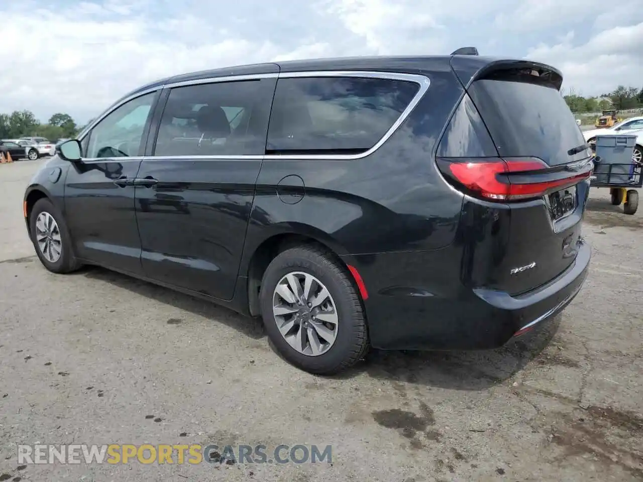 2 Photograph of a damaged car 2C4RC1S73RR102846 CHRYSLER PACIFICA 2024