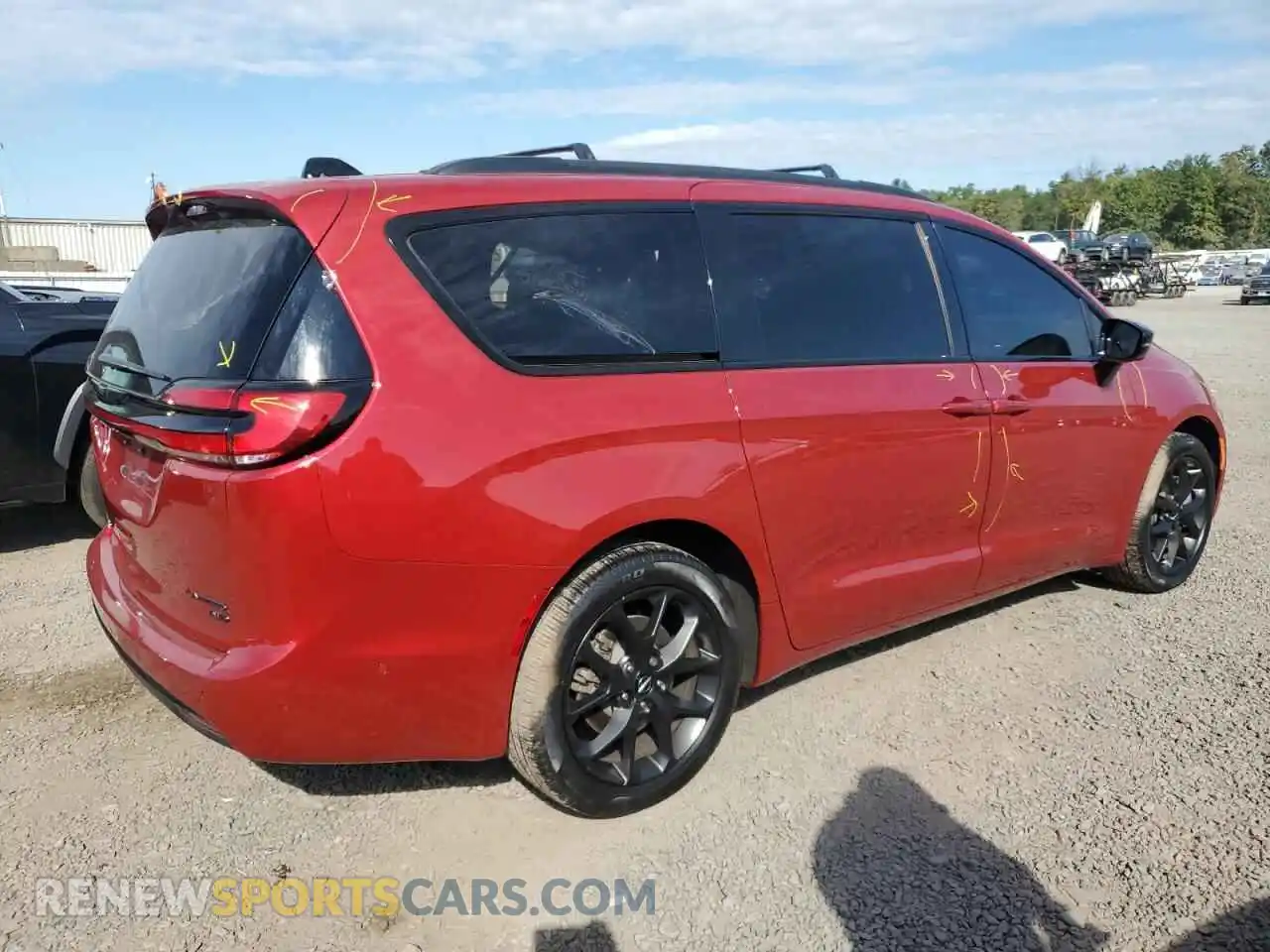 3 Фотография поврежденного автомобиля 2C4RC3GG5RR154287 CHRYSLER PACIFICA 2024