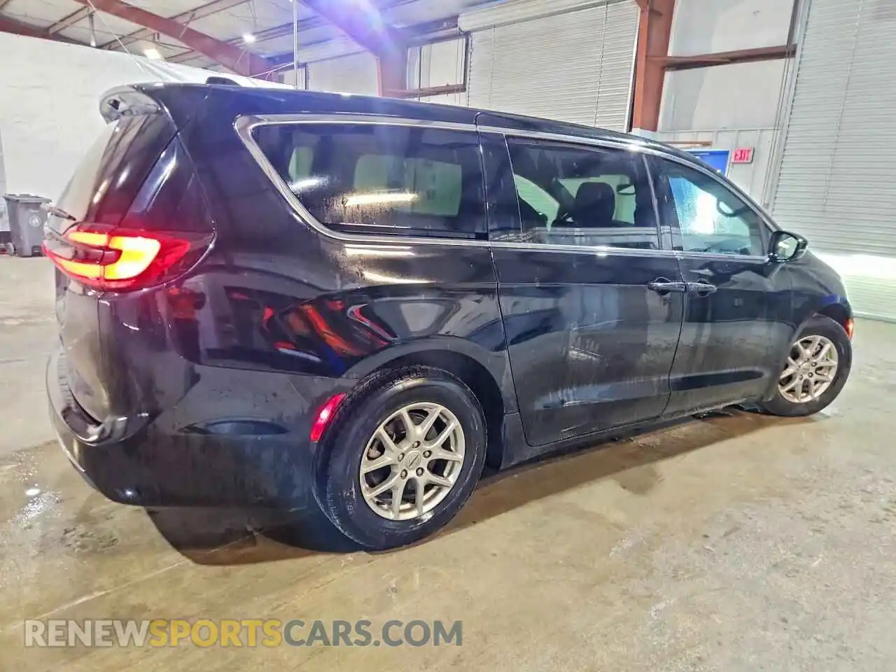 3 fotografías del automóvil dañado 2C4RC1BG2SR523981 CHRYSLER PACIFICA 2025