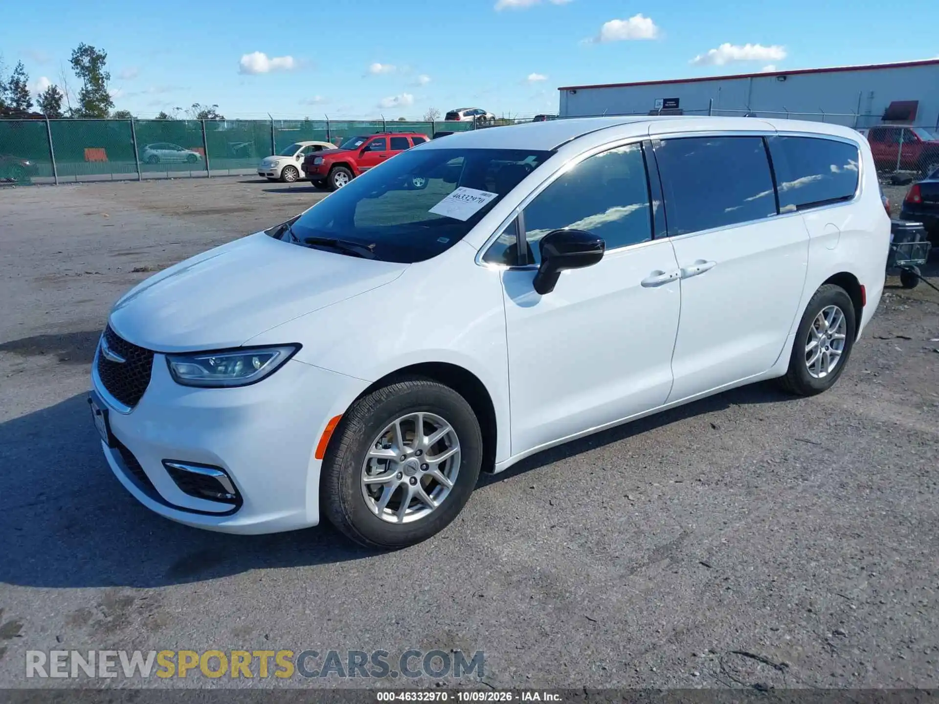 2 fotografías del automóvil dañado 2C4RC1BG2SR561825 CHRYSLER PACIFICA 2025